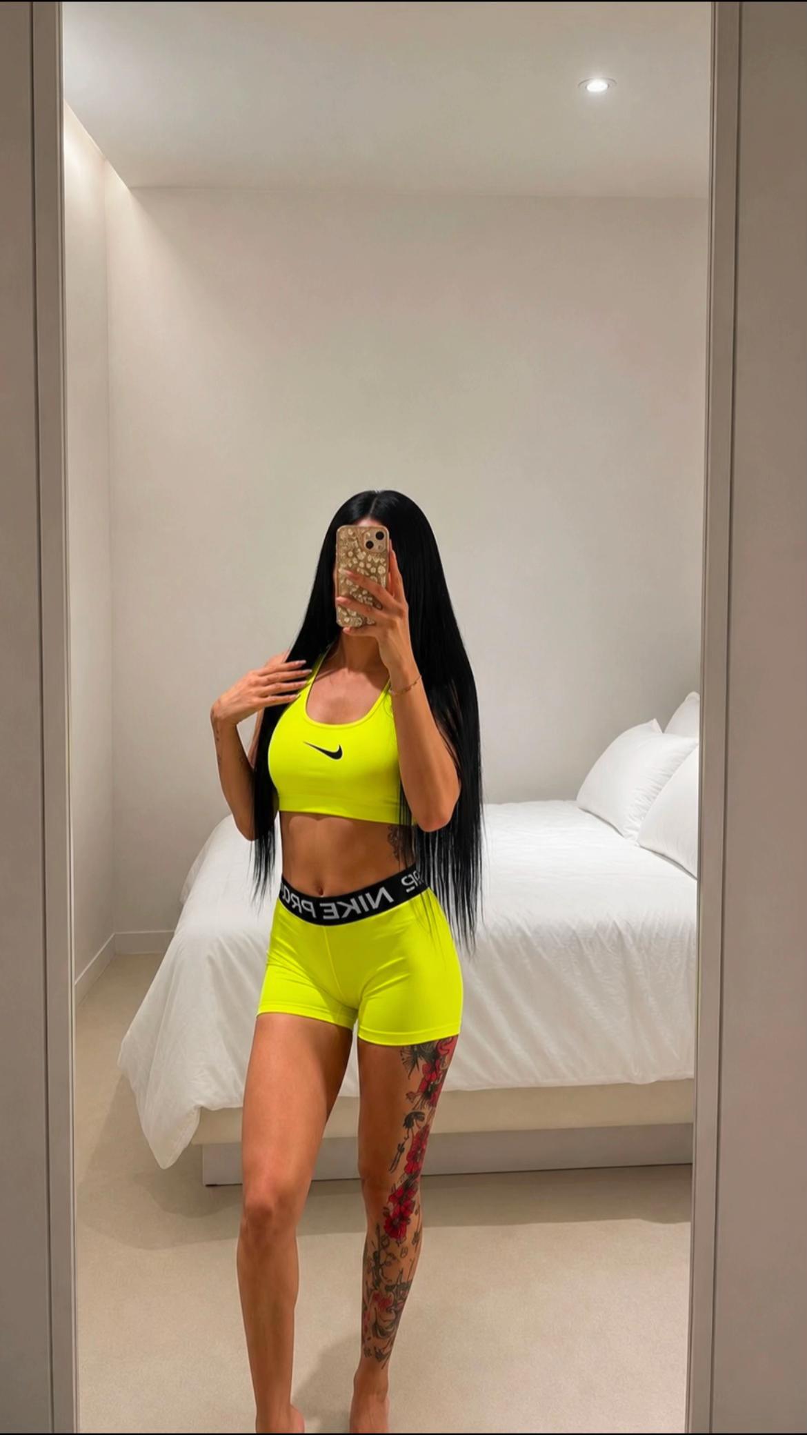 @𝑬𝒍𝒛𝒂 👸🏻