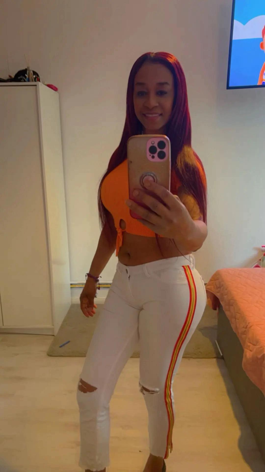 @La mariposa más bella ๐๐๐๐