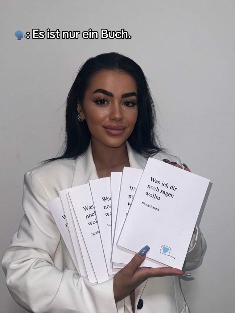 @Nikki