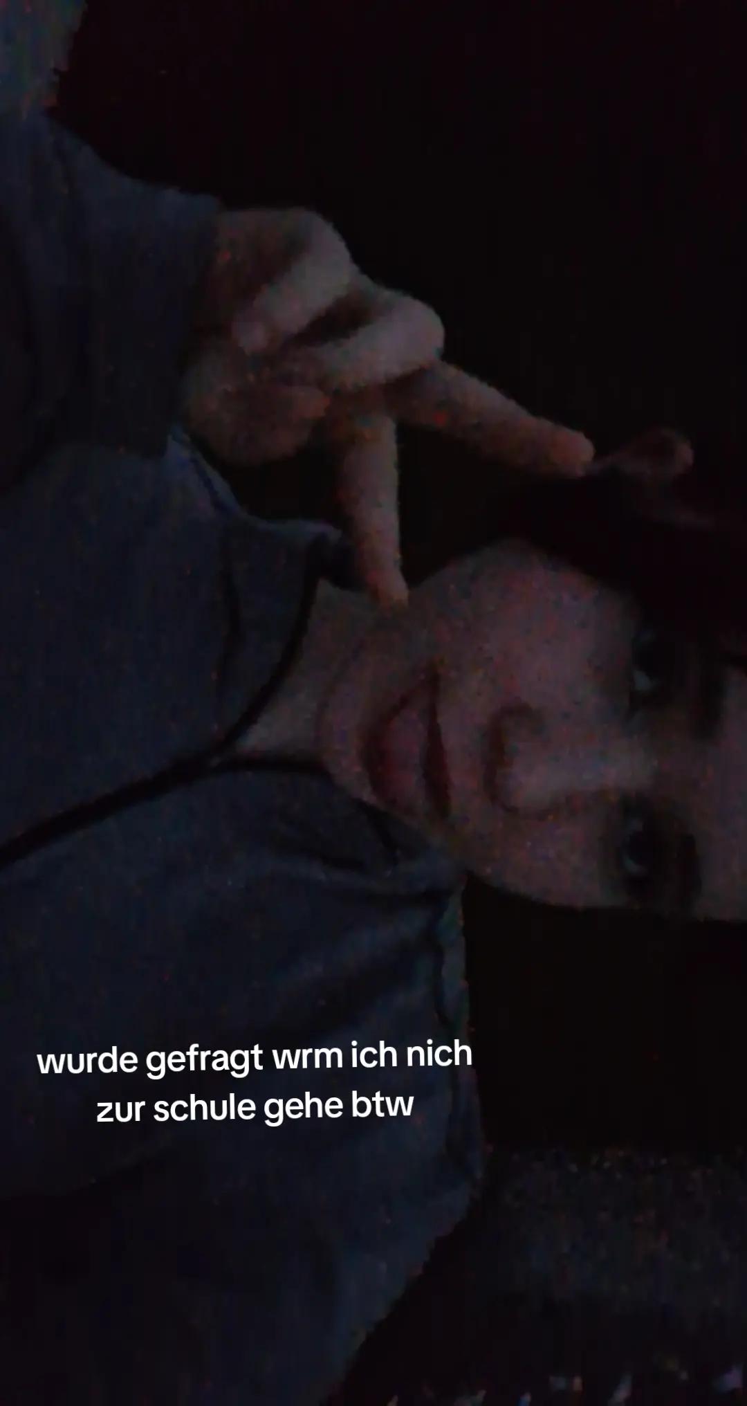 @~★~
