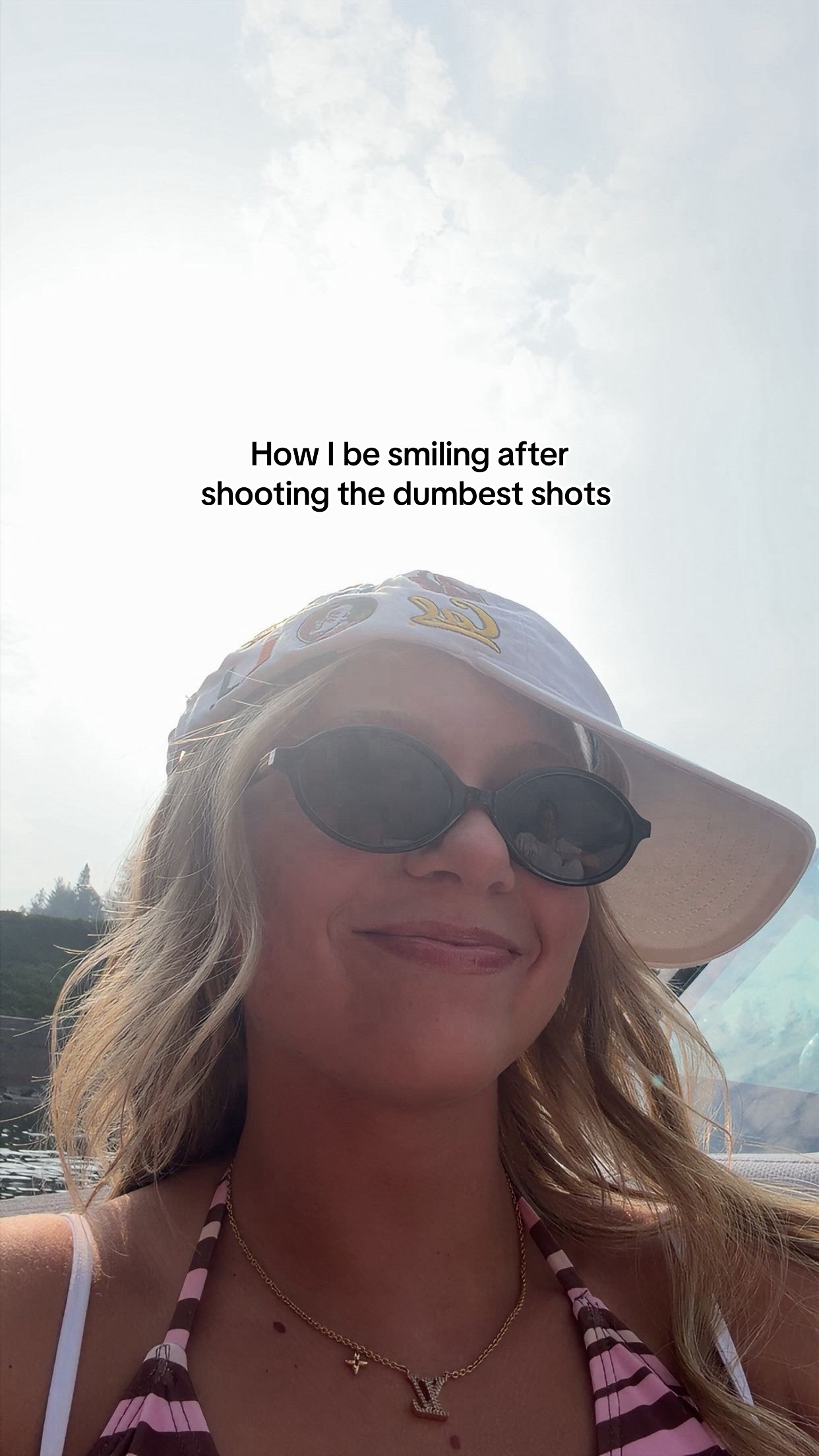 @???