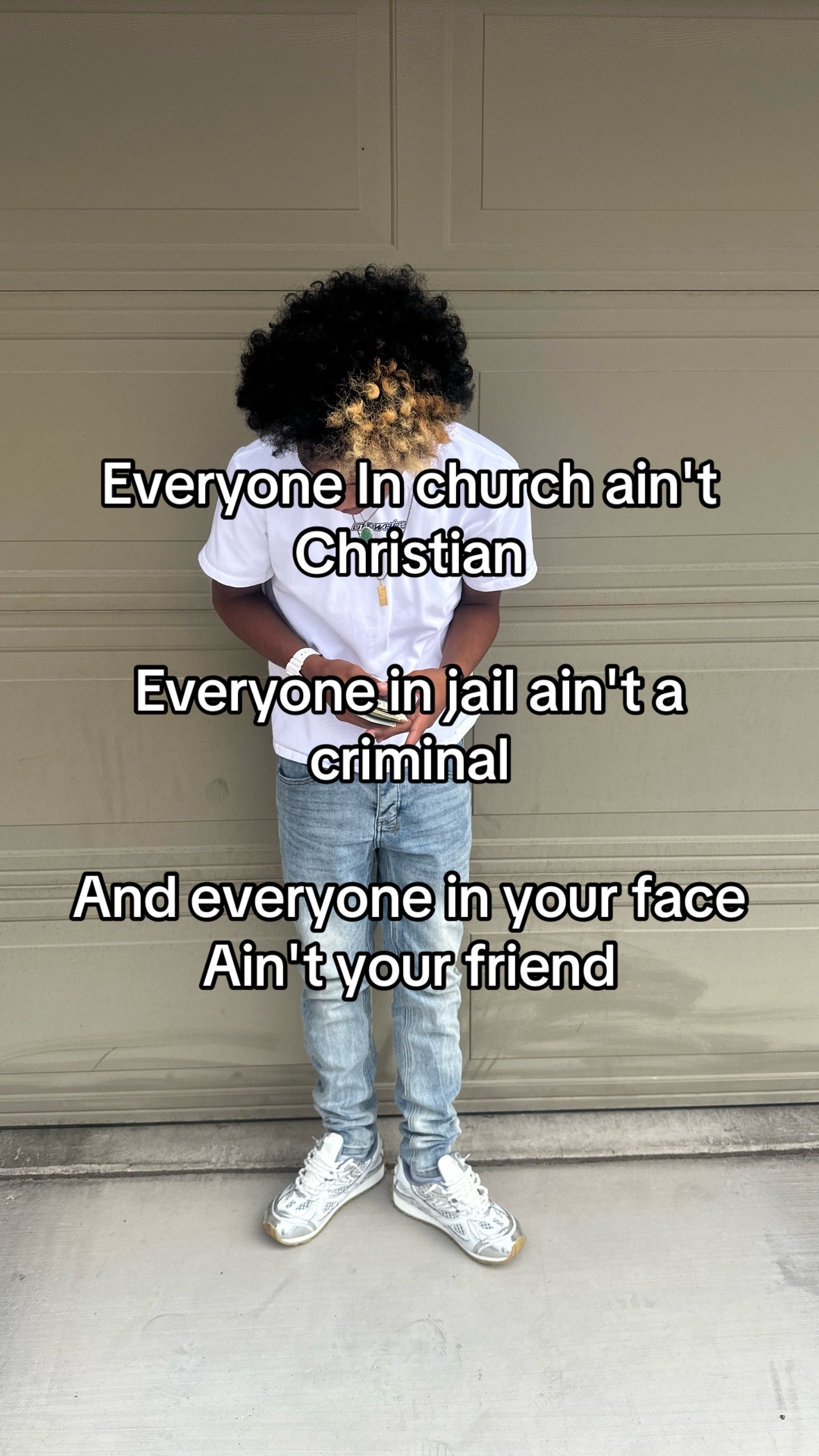@️