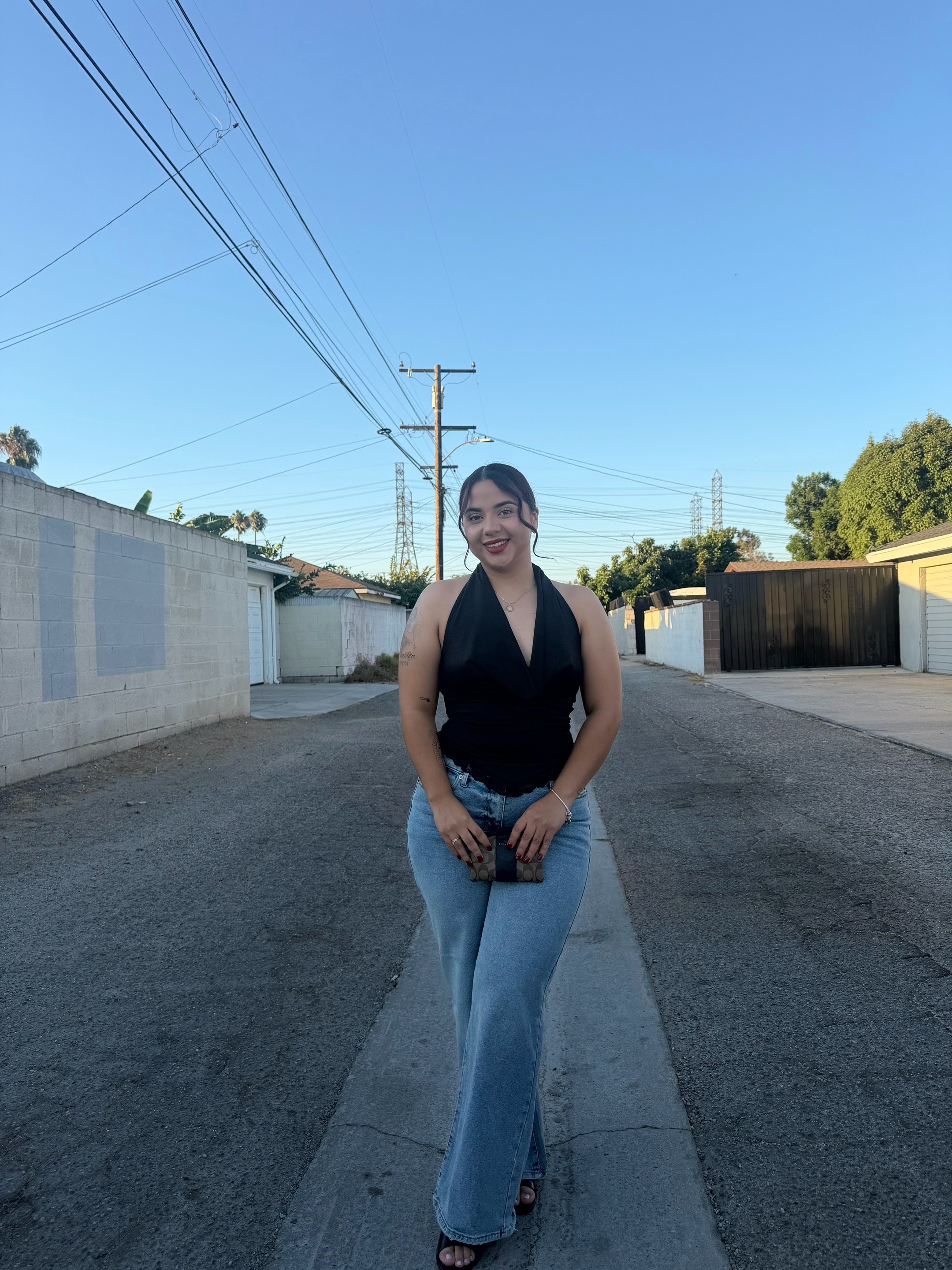 @alondra