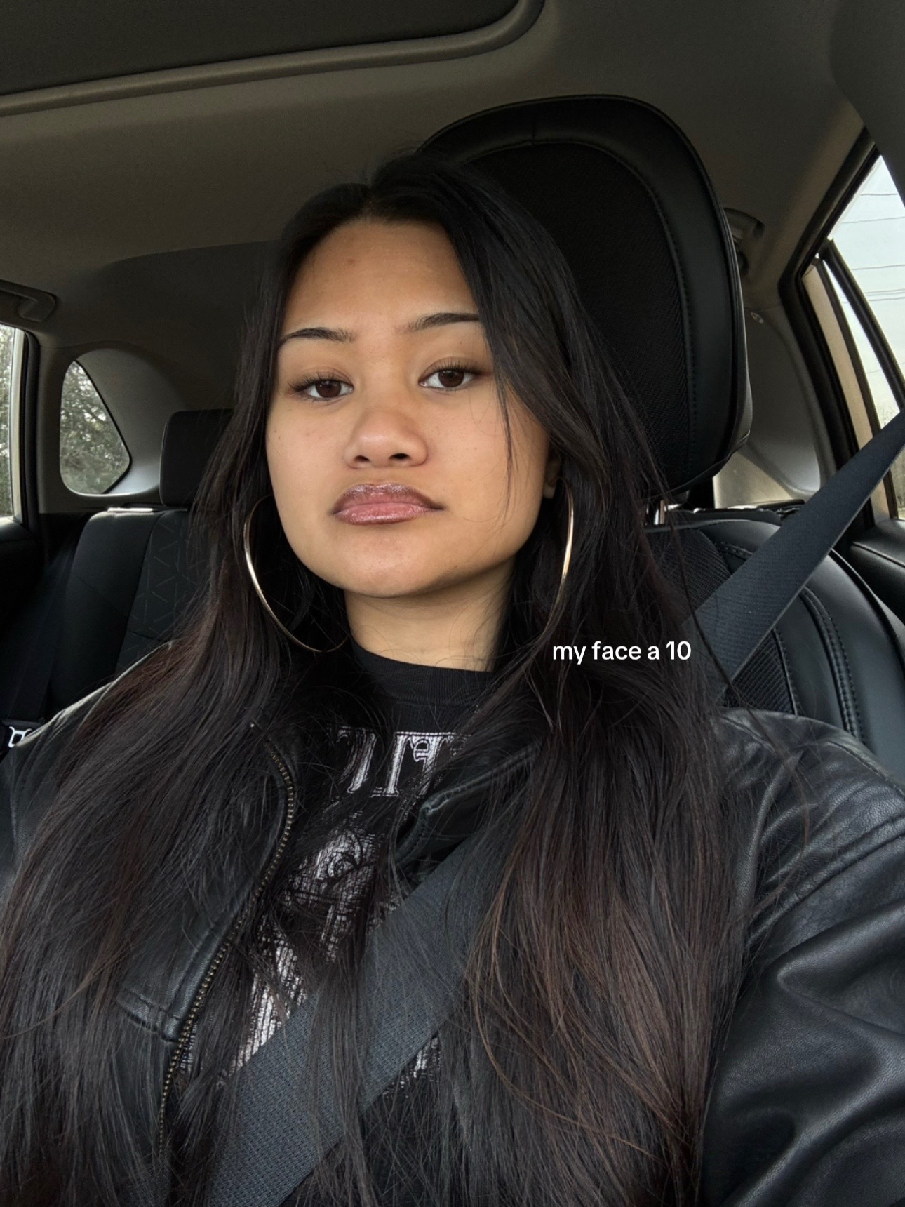 @𝓪𝓷𝓰𝓮𝓵𝓲𝓬𝓪🪽