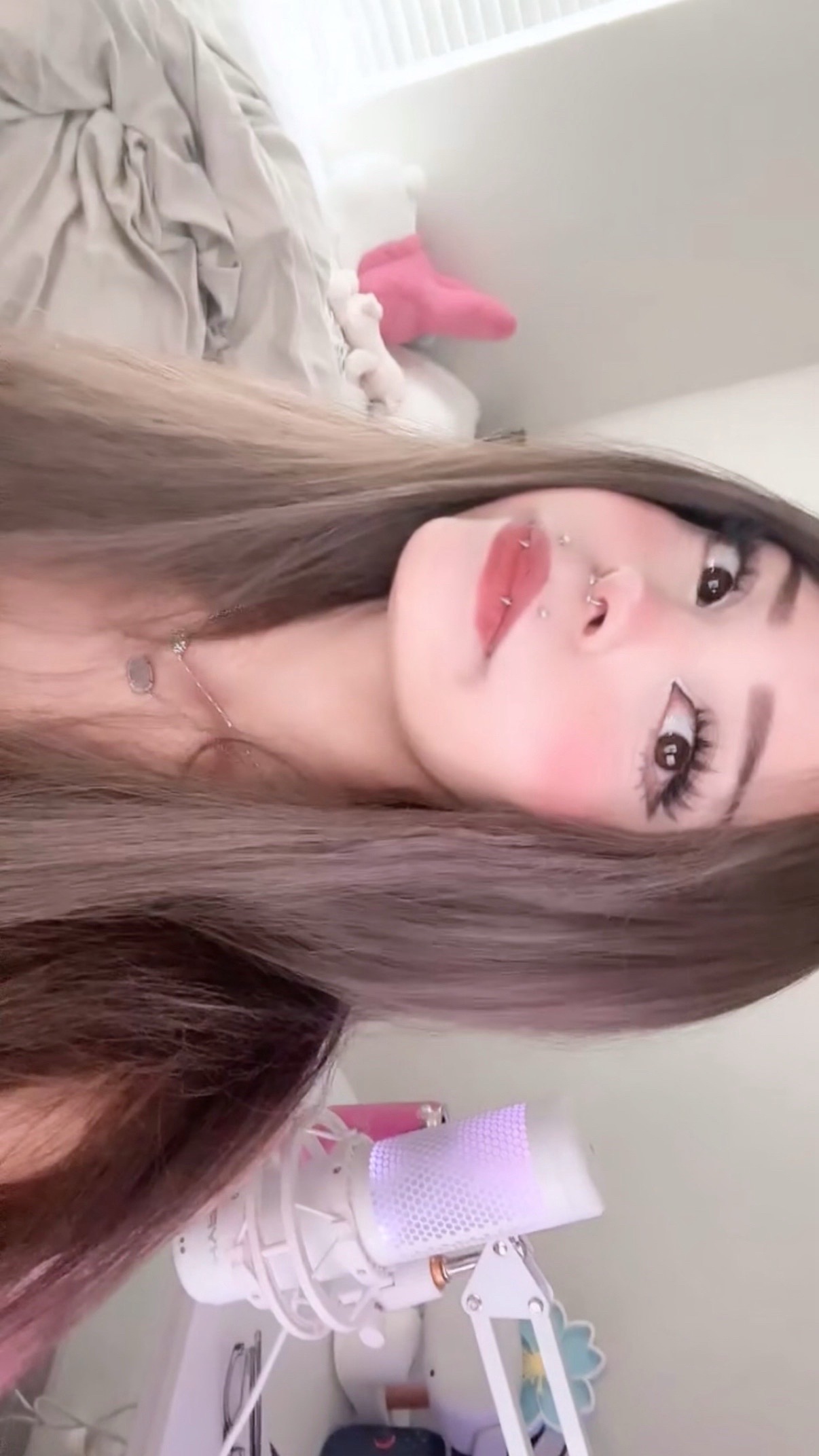 @kat