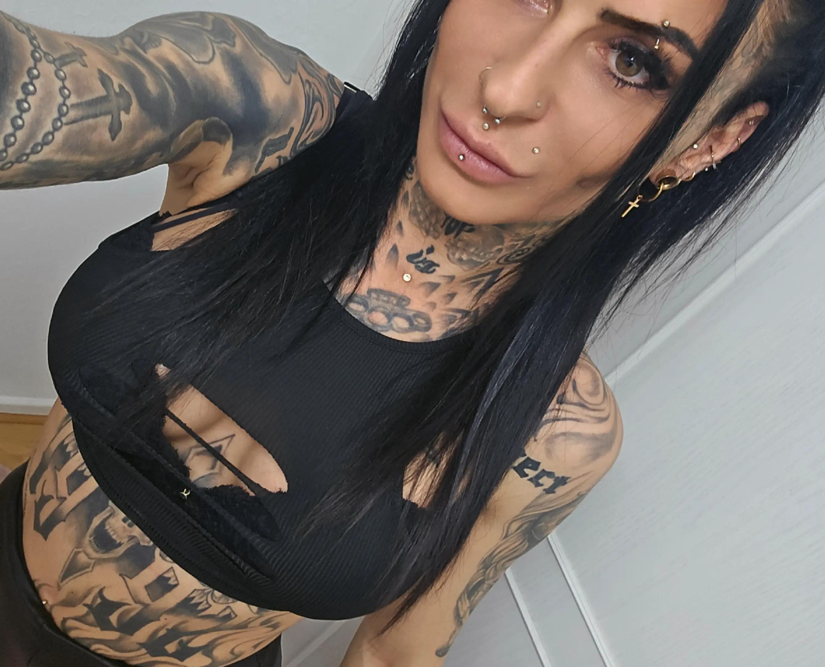 @inkedgirl069