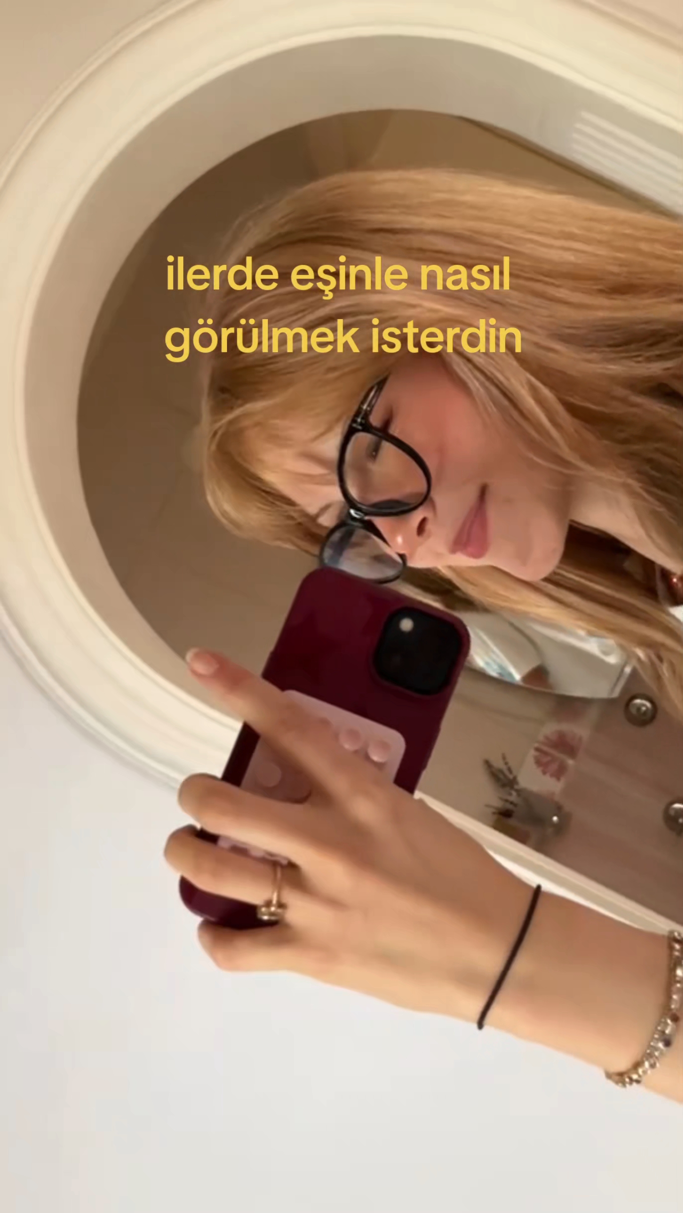 @🐩
