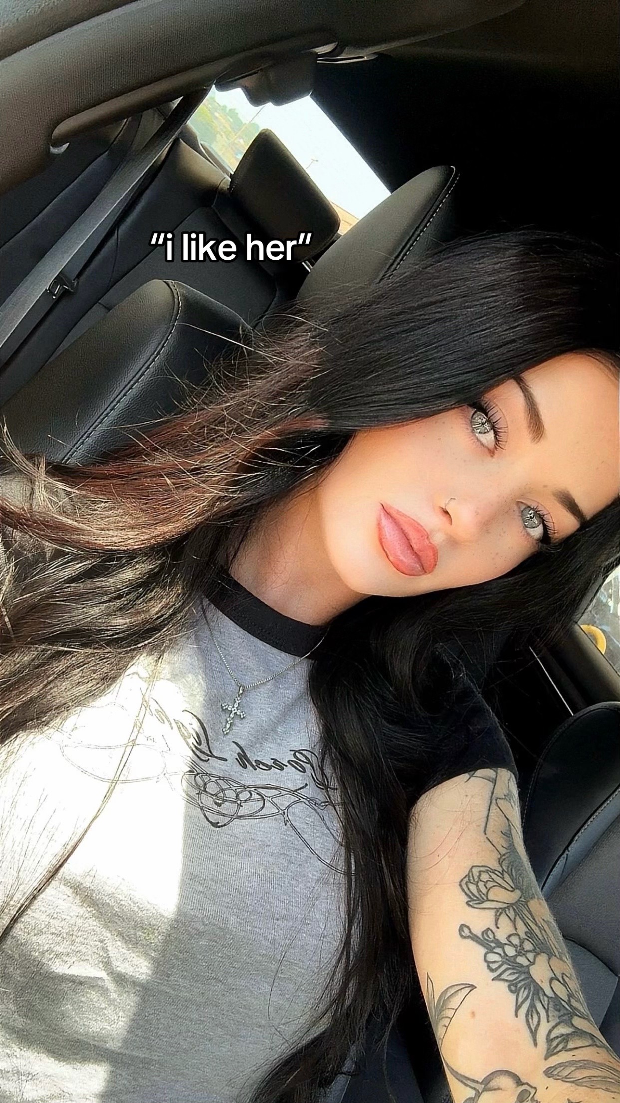 @🖤