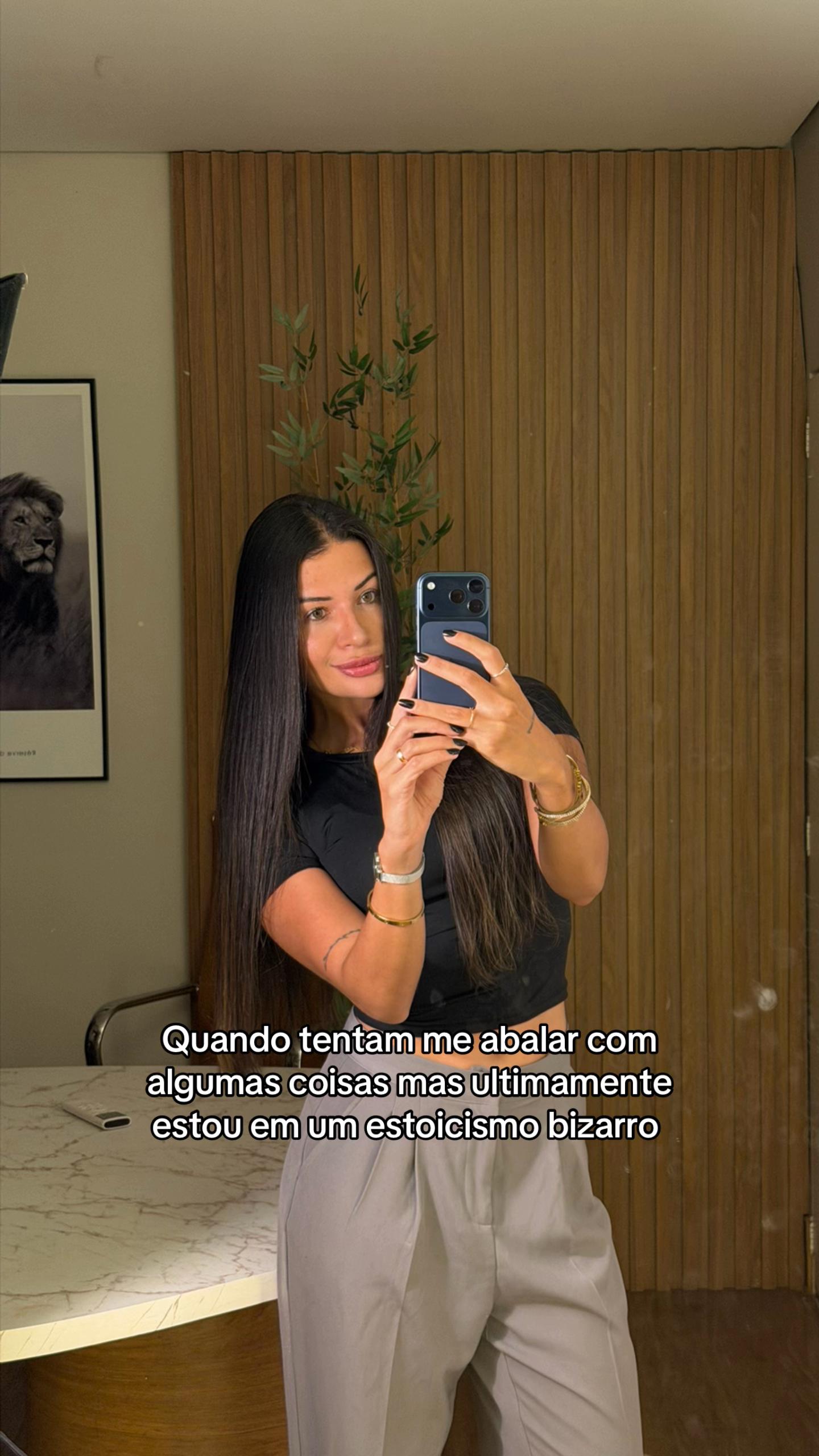 @Vit&oacute;ria Mendes
