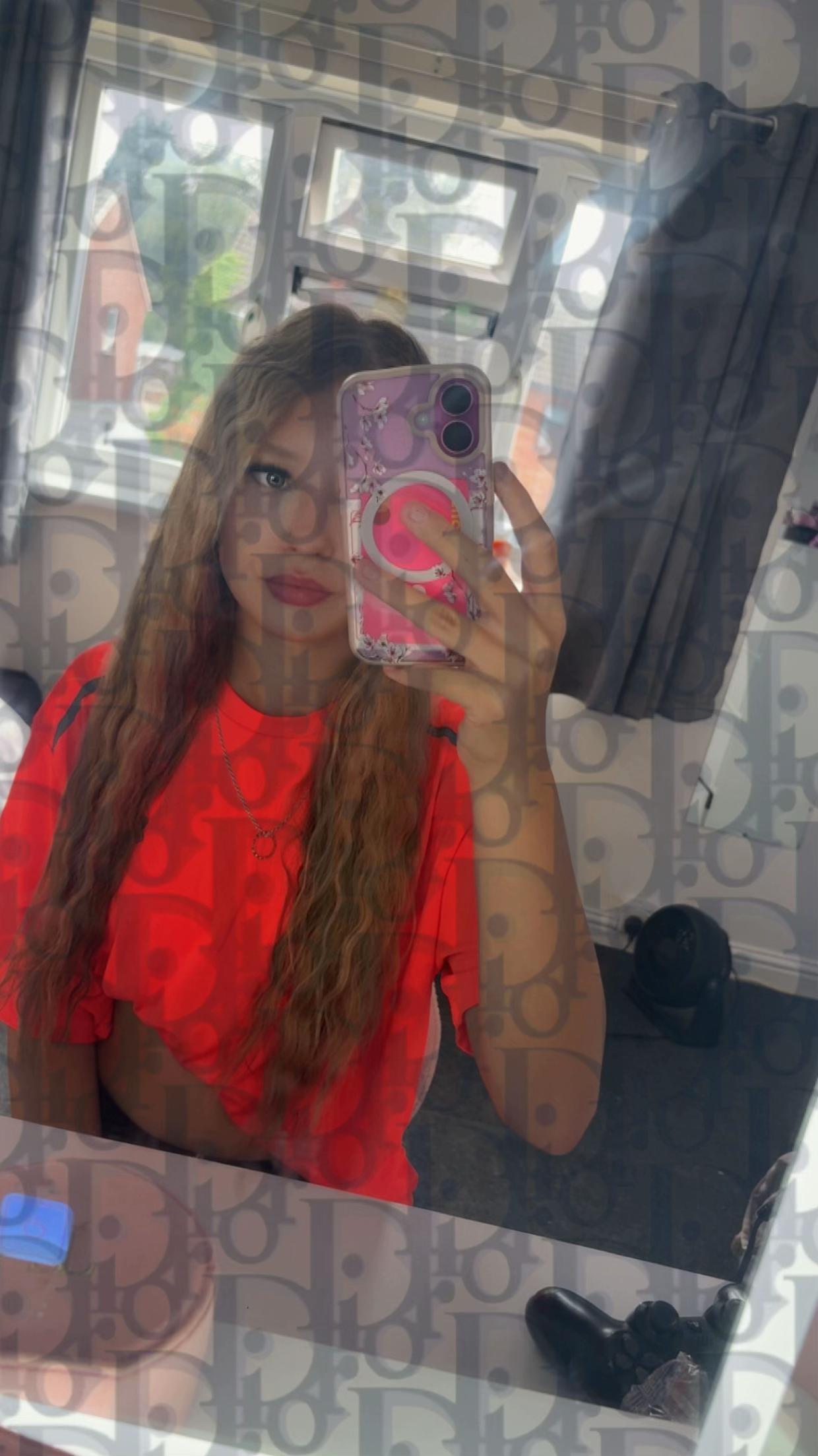 @𝒯ℴ𝓃🤍
