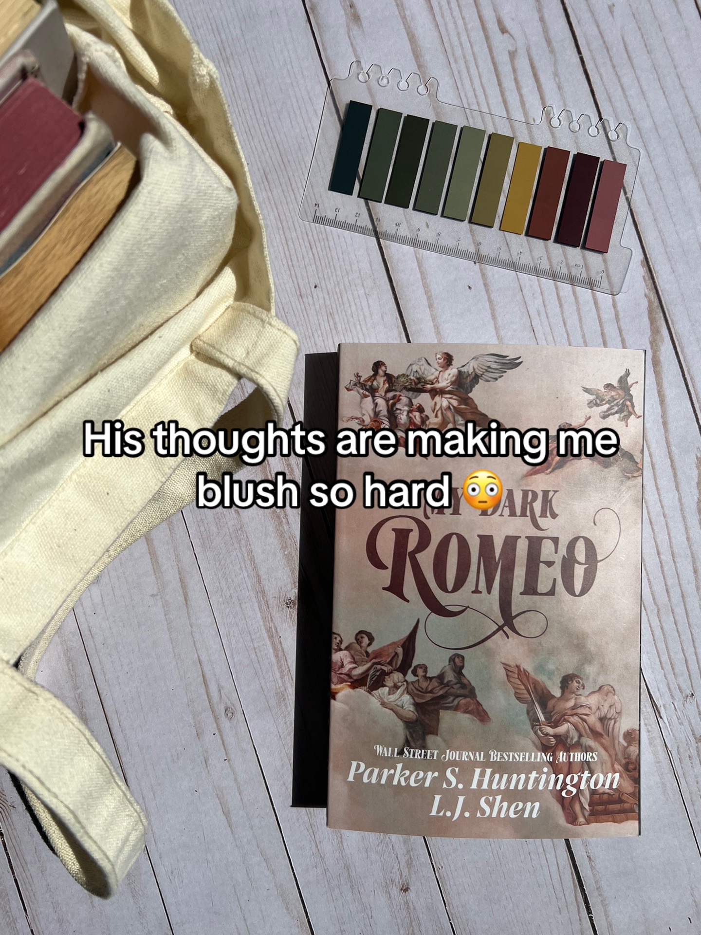 @books_with_sylvaris