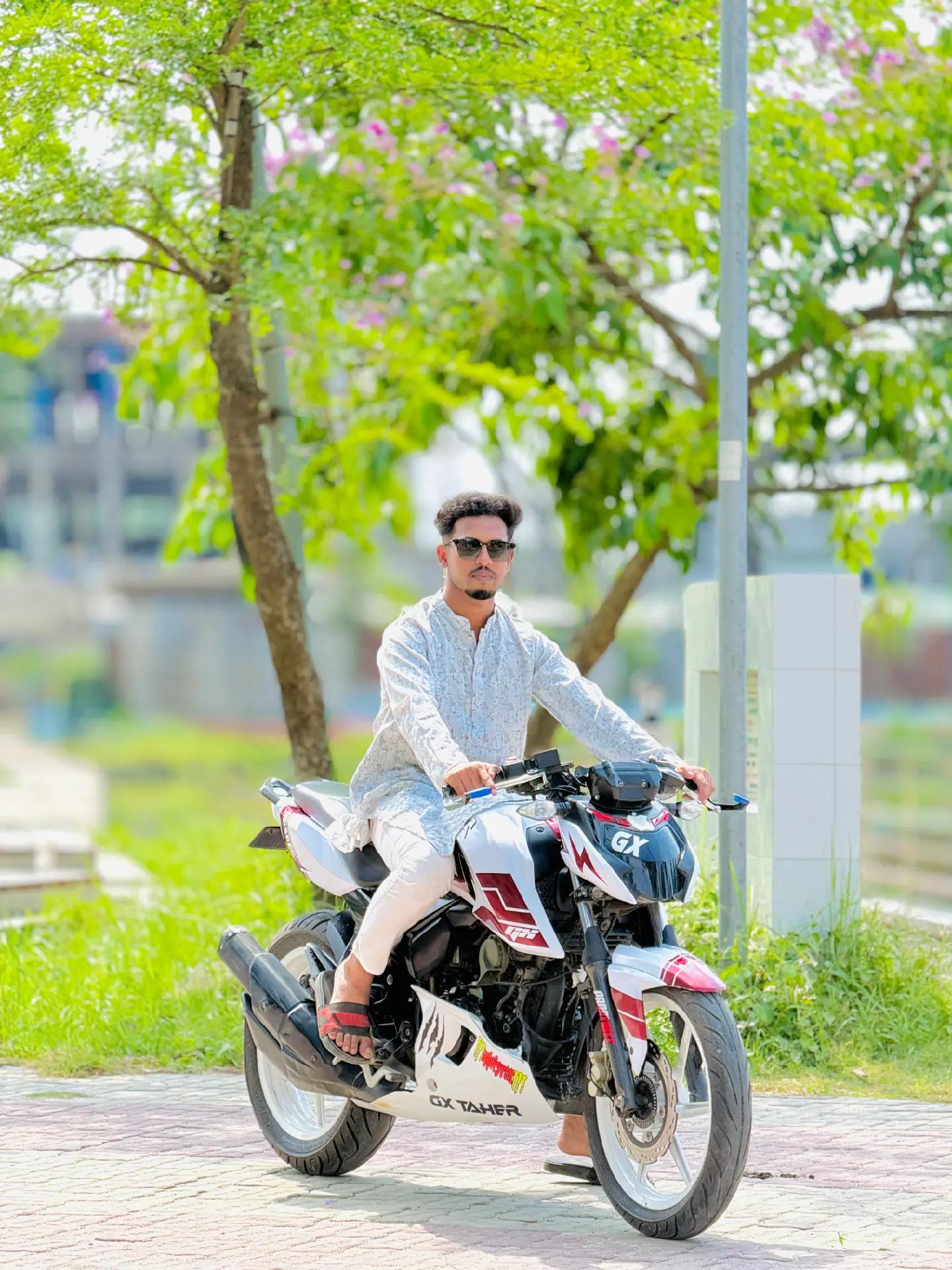 @Saklain'Mustak 🖤💫