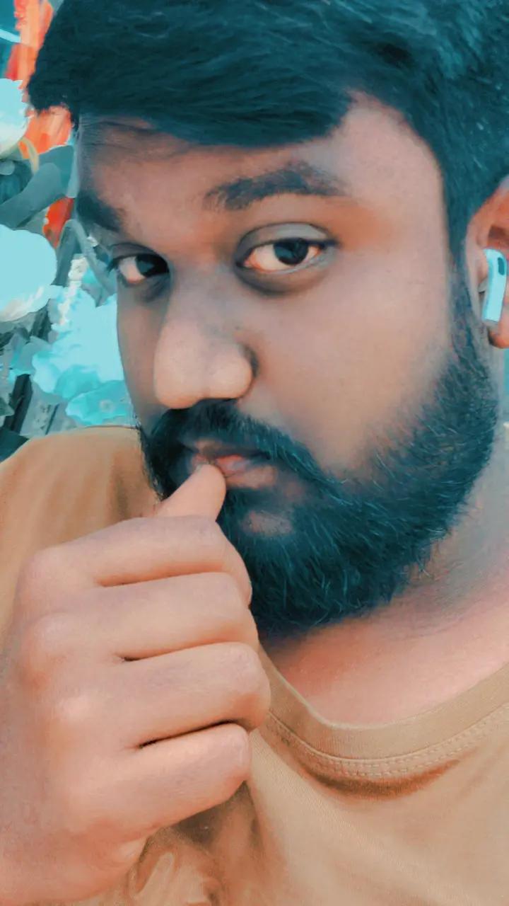 @💞నేను.మీ.రాజమండ్రి.అబ్బాయి 💞