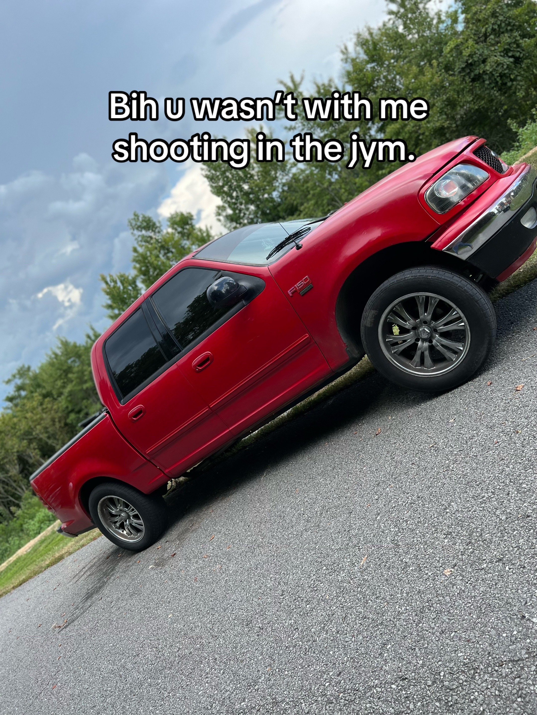 @𝕸𝖎𝖈𝖍𝖆𝖊𝖑 𝖂𝖍𝖎𝖙𝖊