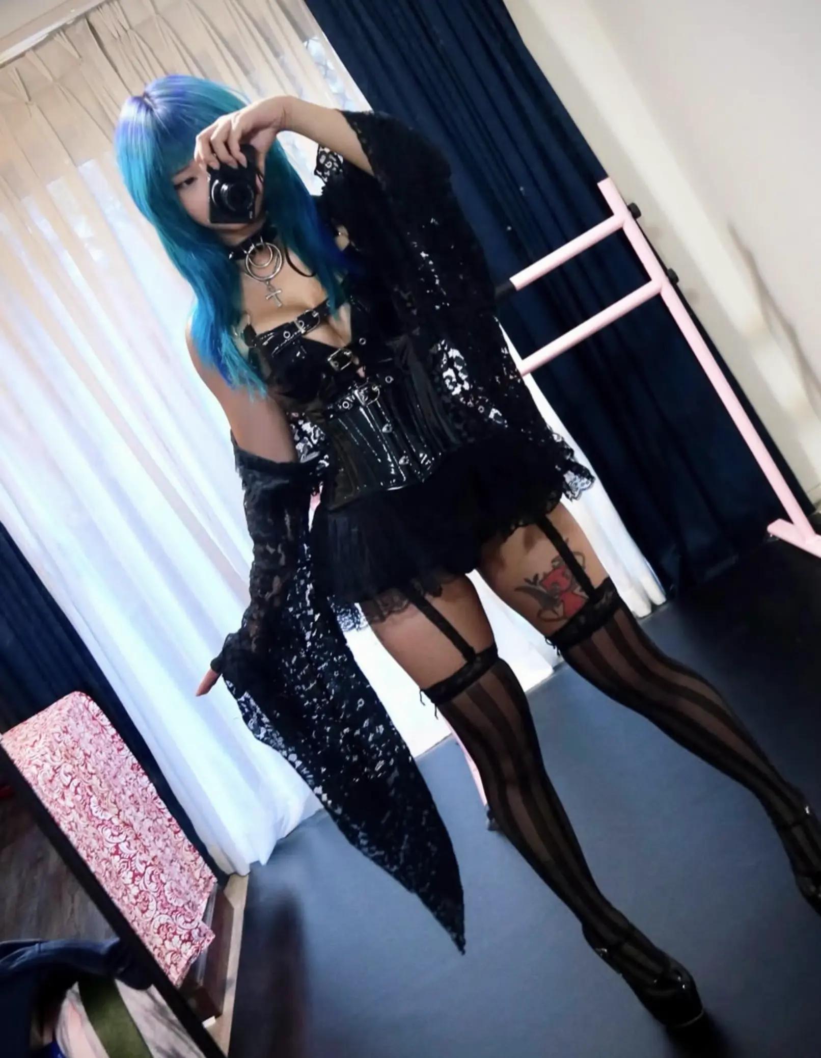 @Evylin