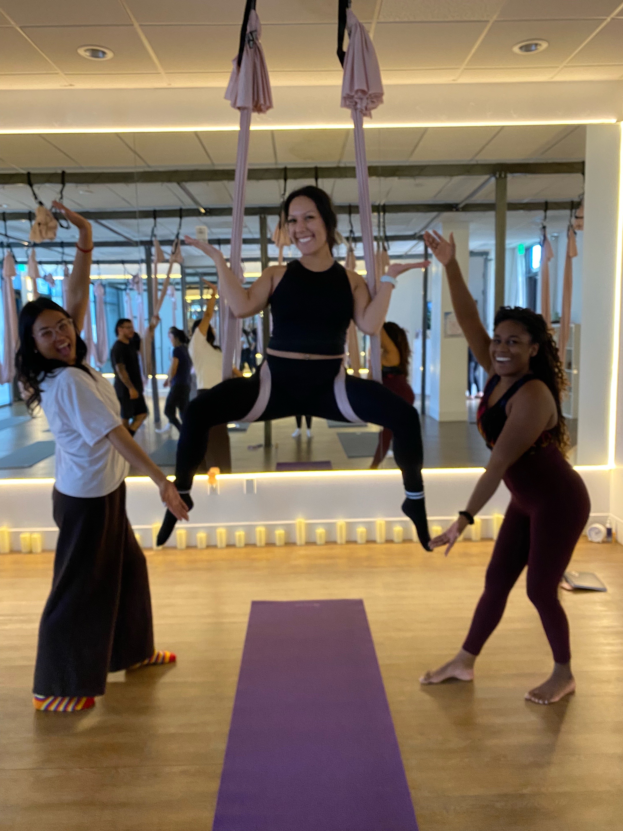 @Open Aerial Yoga