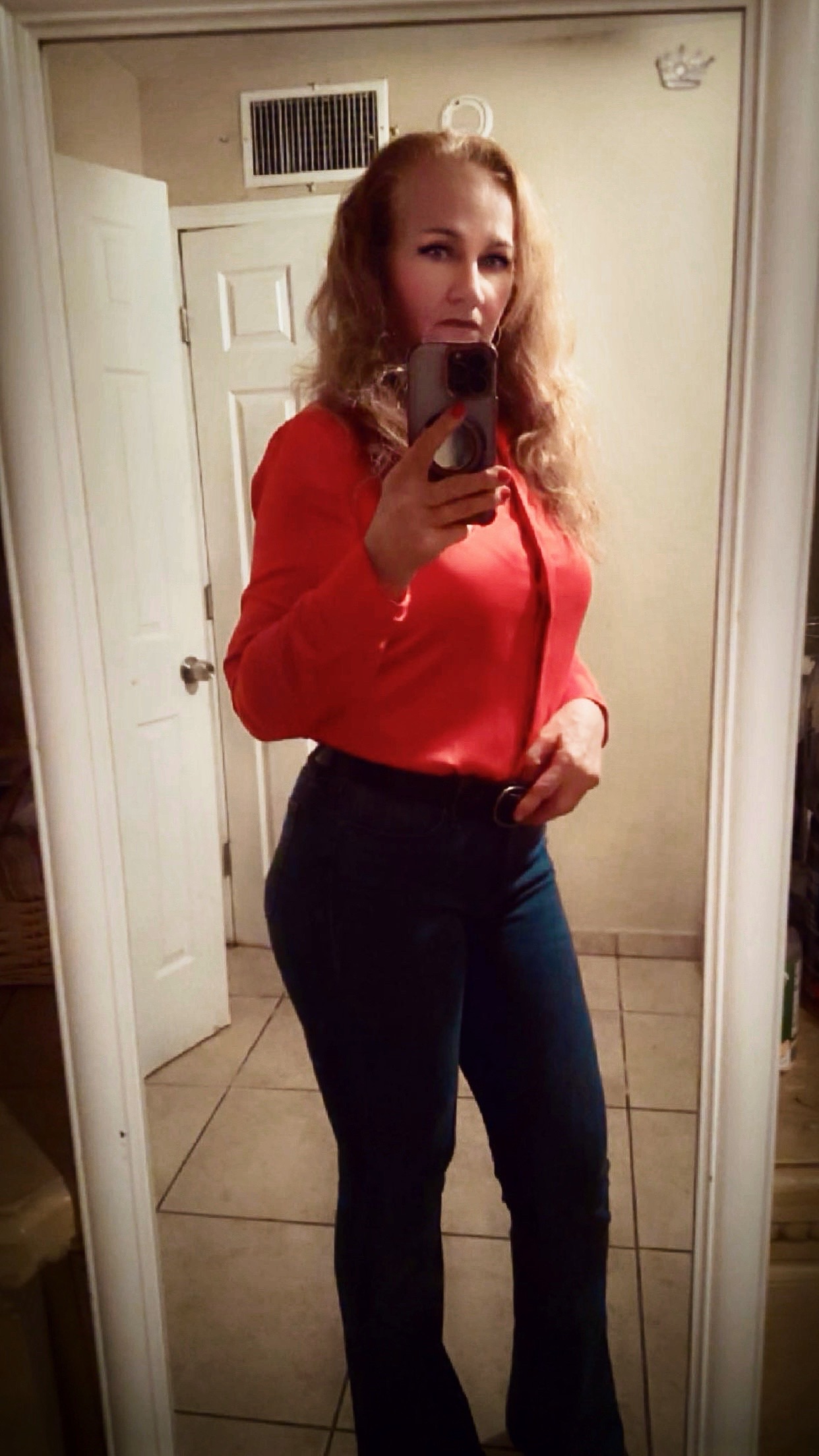 @rosasandoval1010Rosy Sandoval