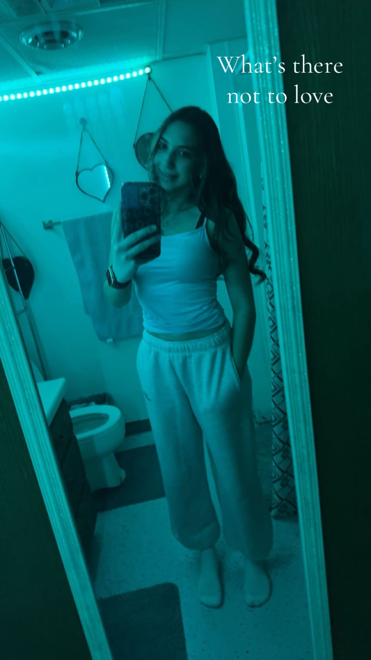 @Isabella