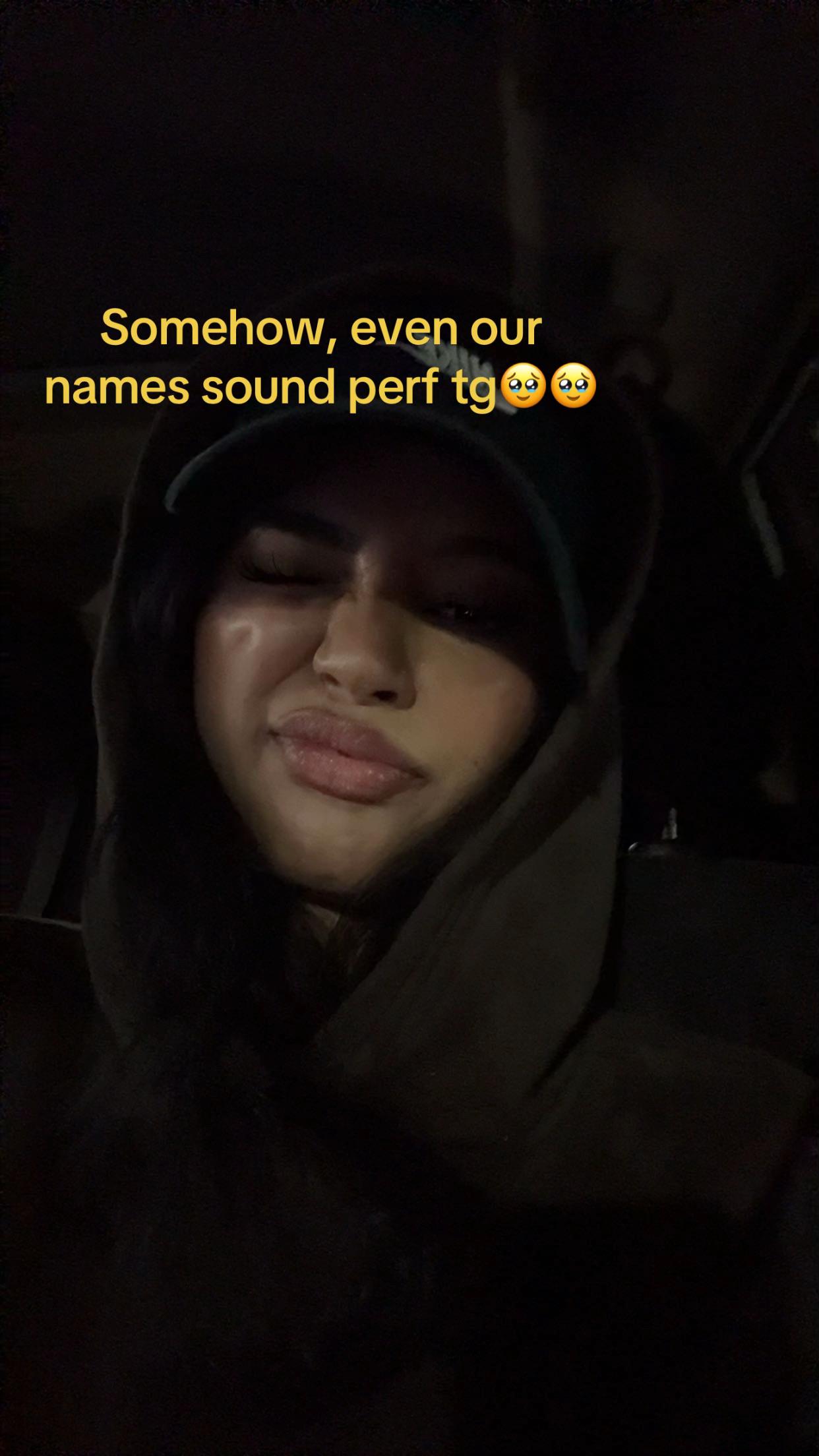 @🦢