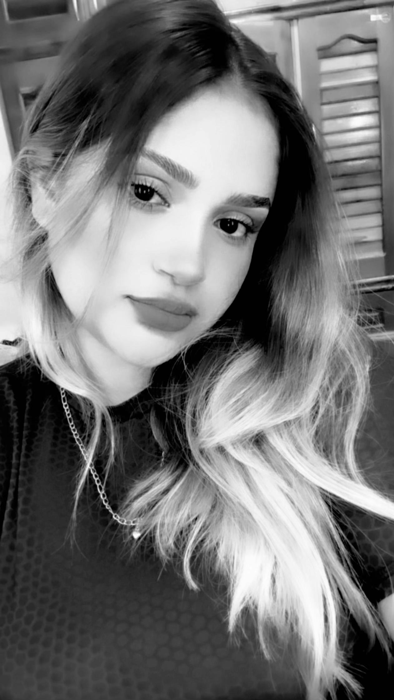 @Analí🍓🦥