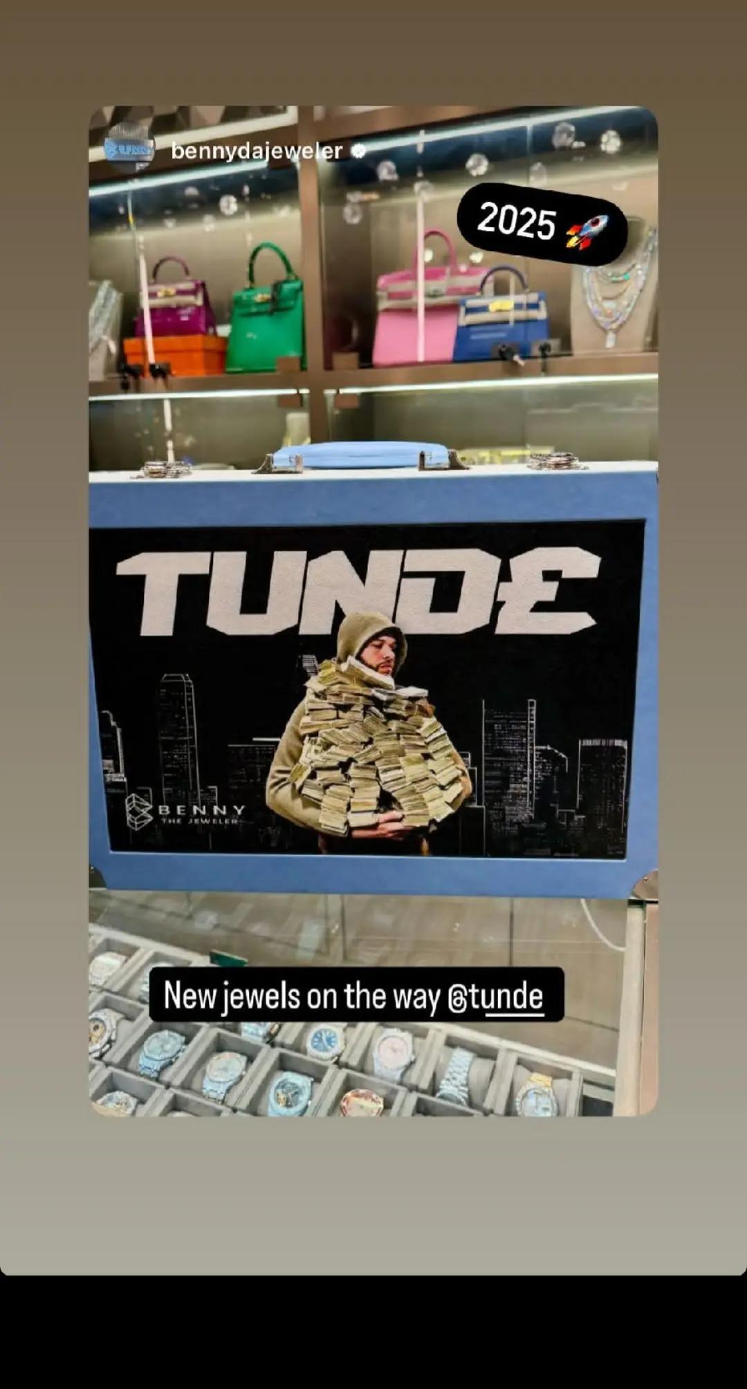 @Tunde Updates ๐ด๏ธ๐
