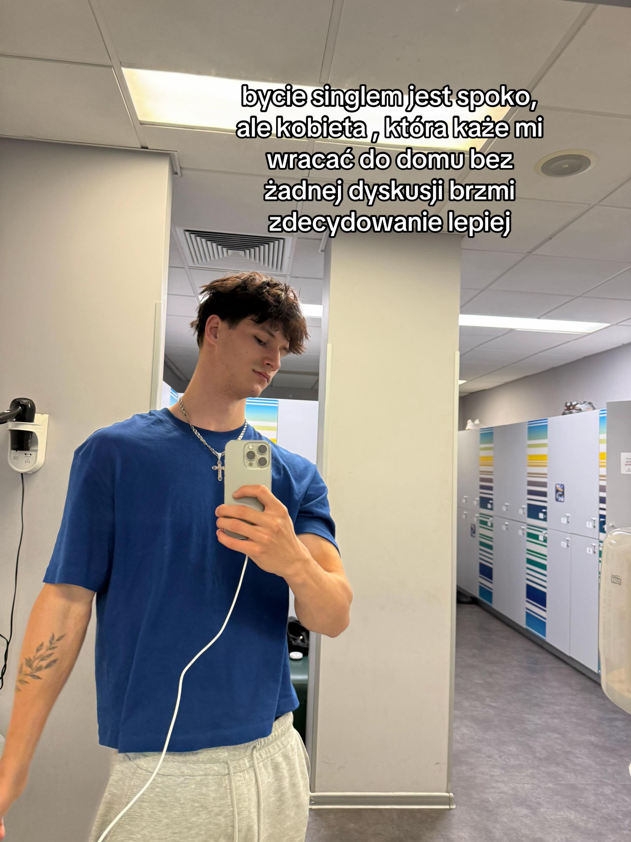 @Wyszy_nski