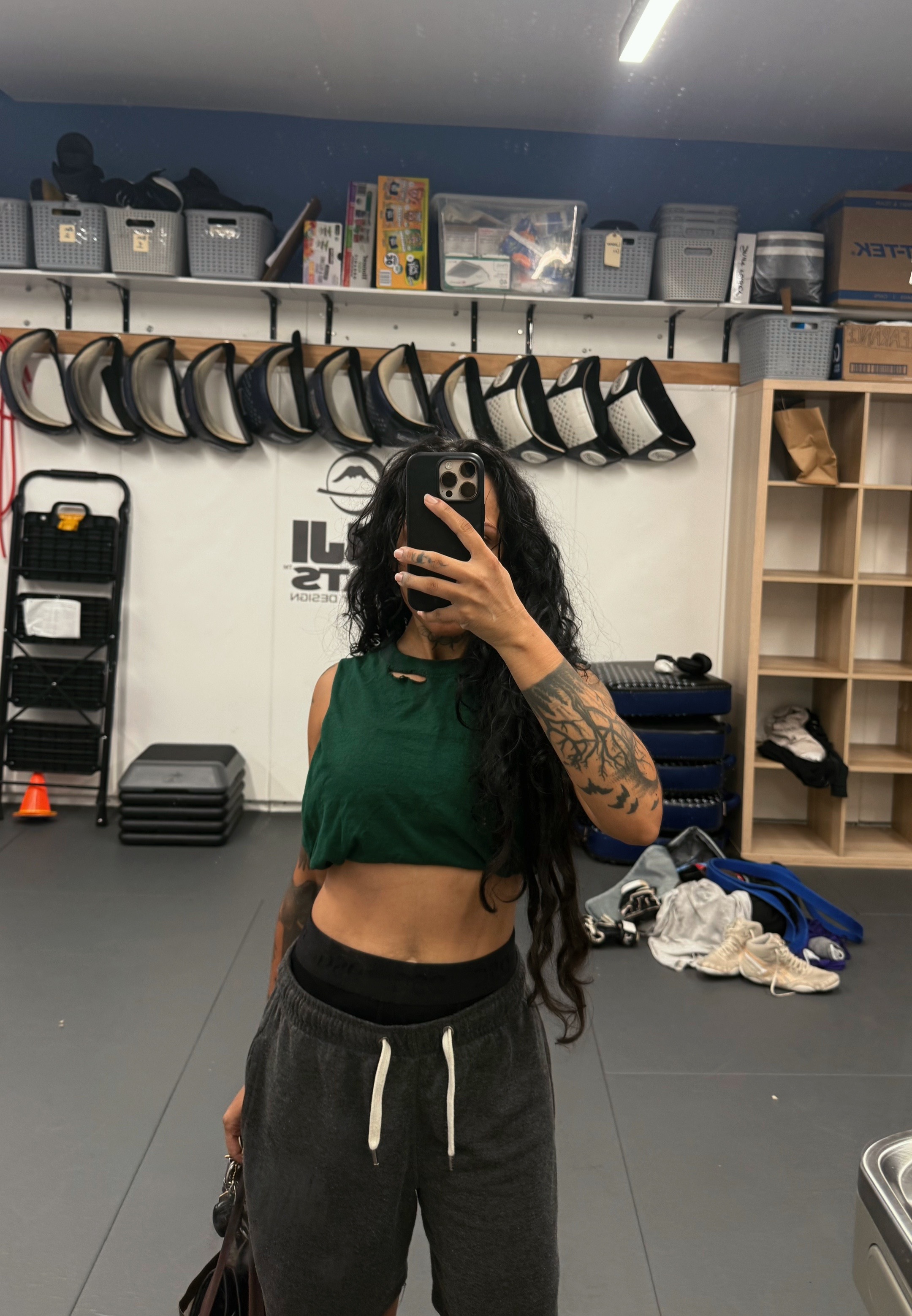 @J3ST•HER