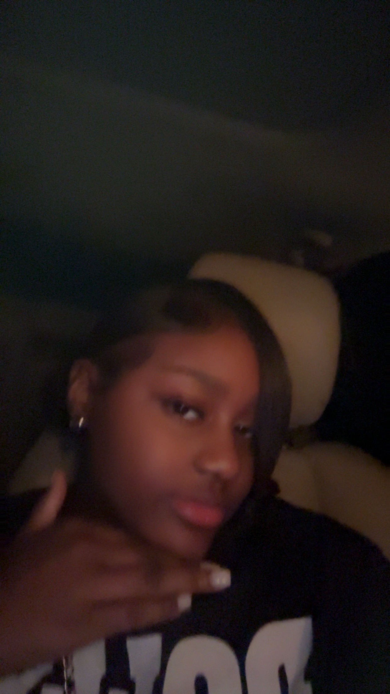 @averylamorie