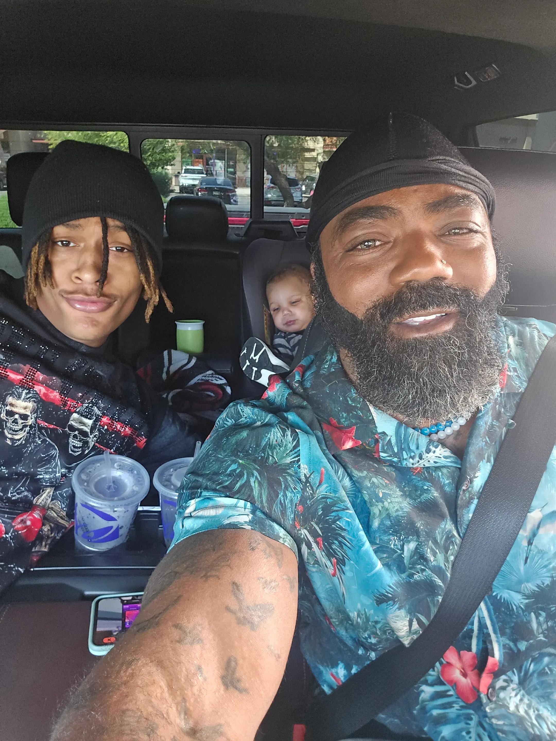 @WorthyOfLove👨🏾🤝👨🏿🌈