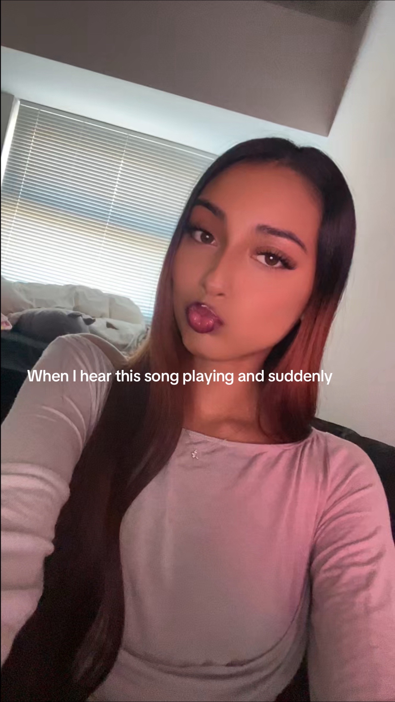 @𝖘𝖆𝖓𝖘𝖆 🎀