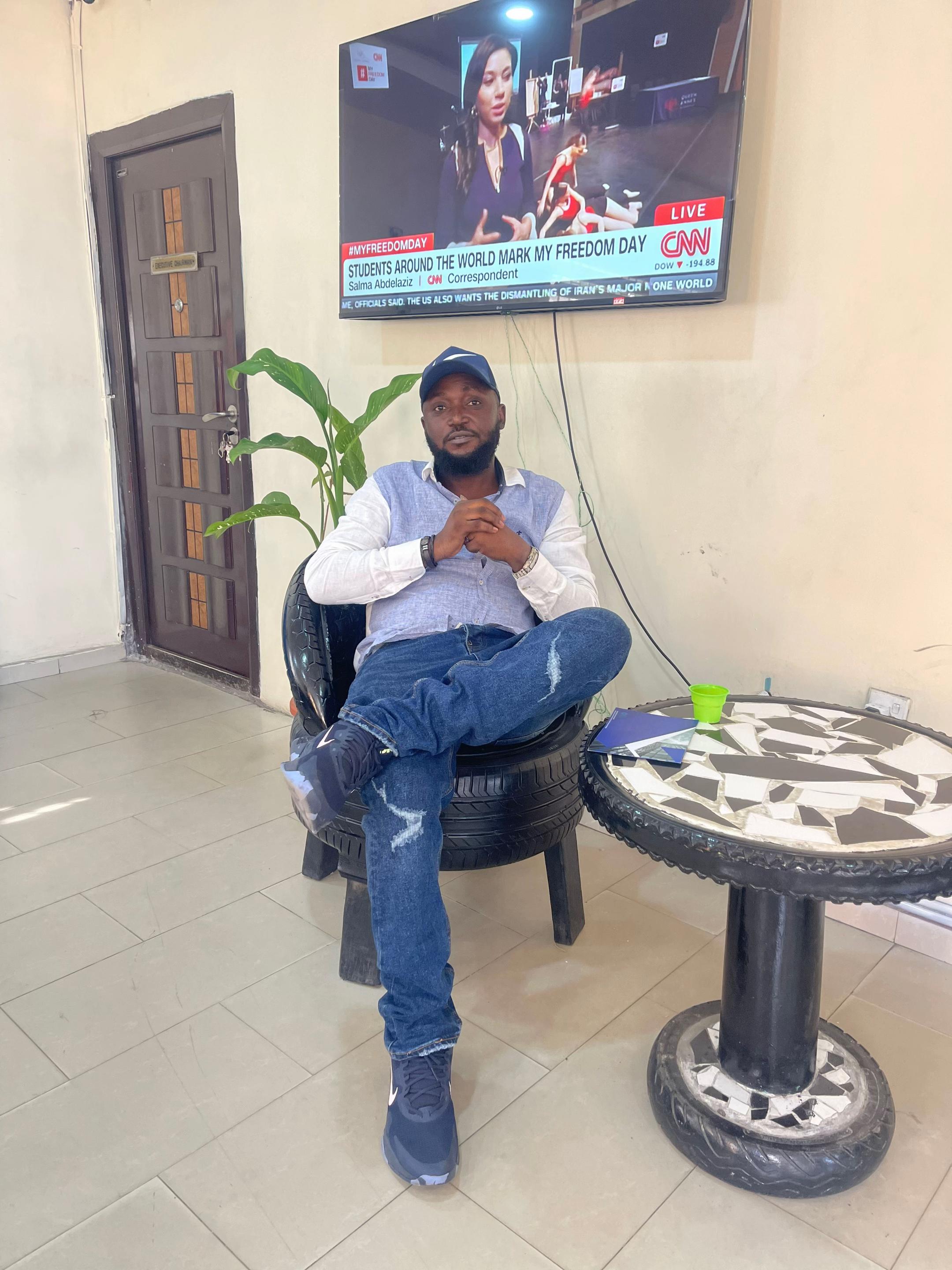 @tundearuwayo