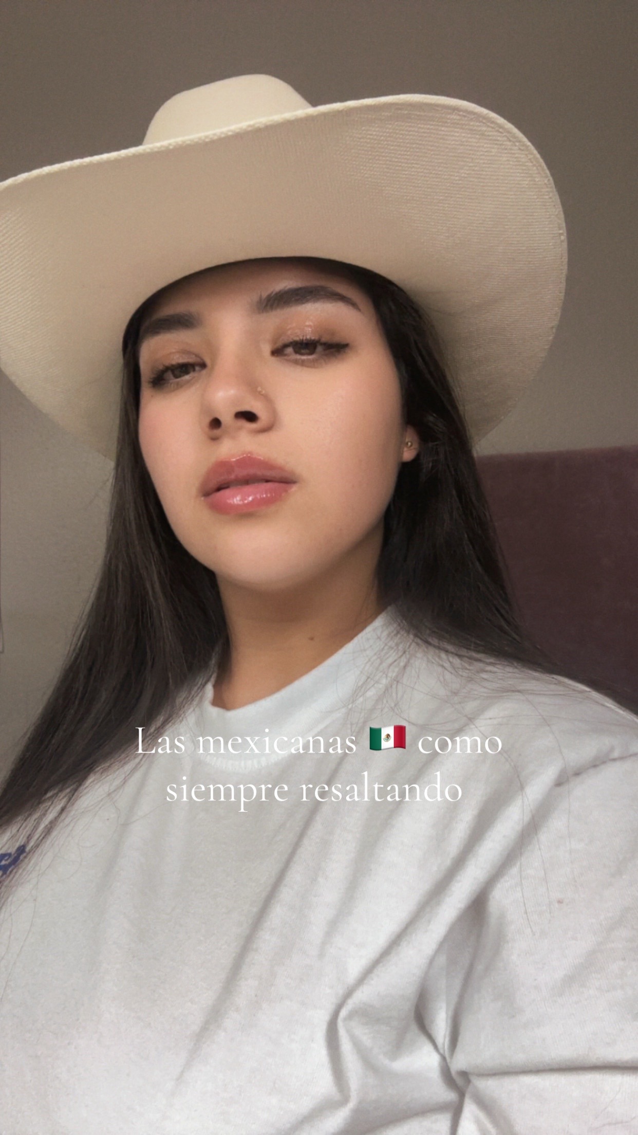 @alessa22_