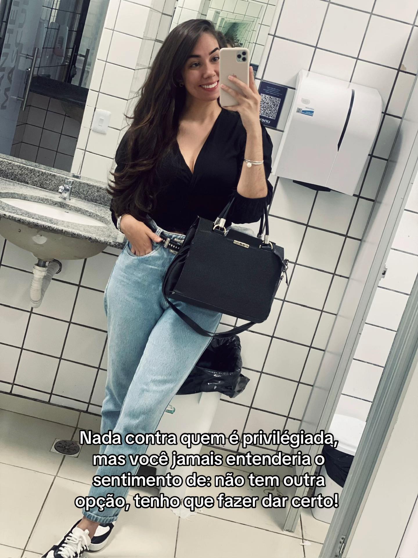 @aliciamoraais