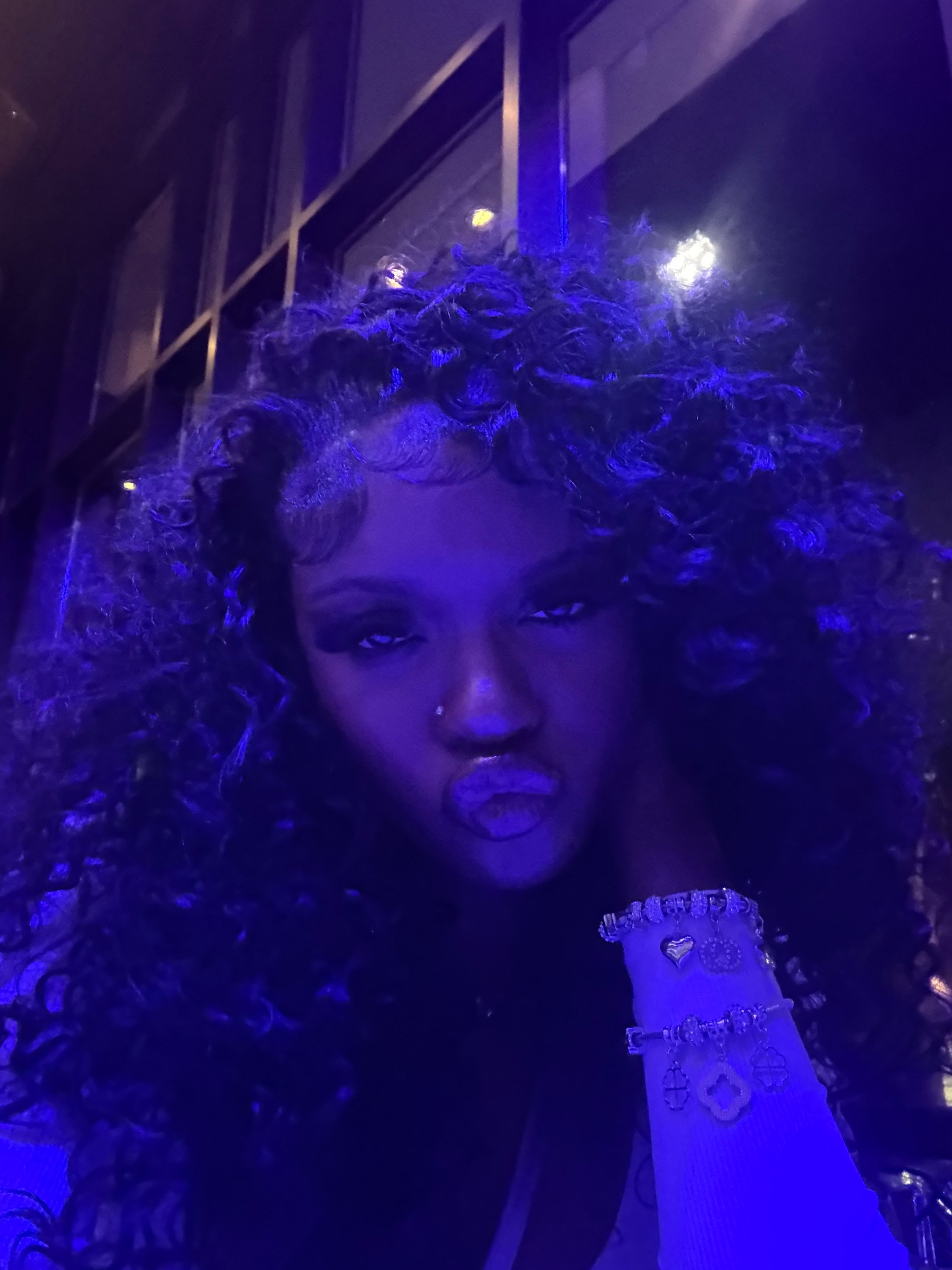 @QueenB