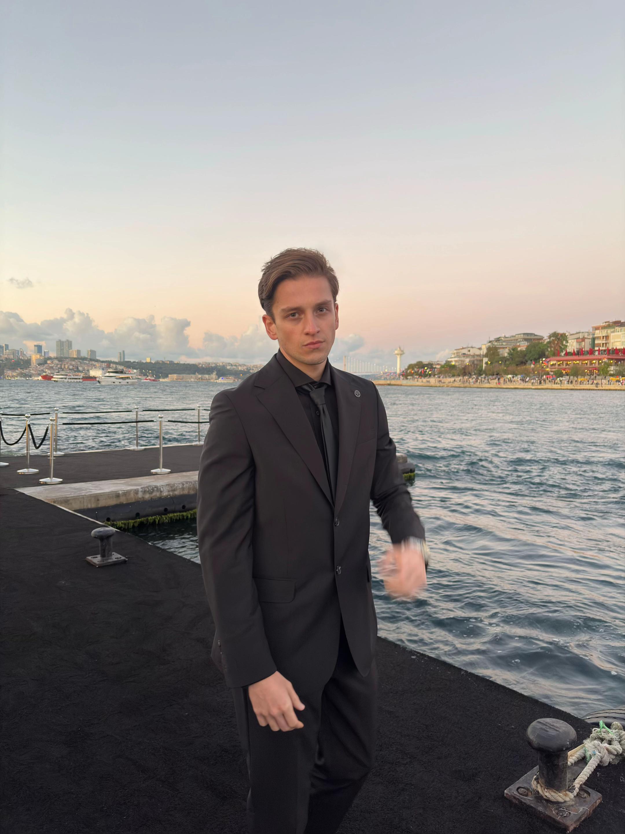 @G&ouml;kay Yağcı