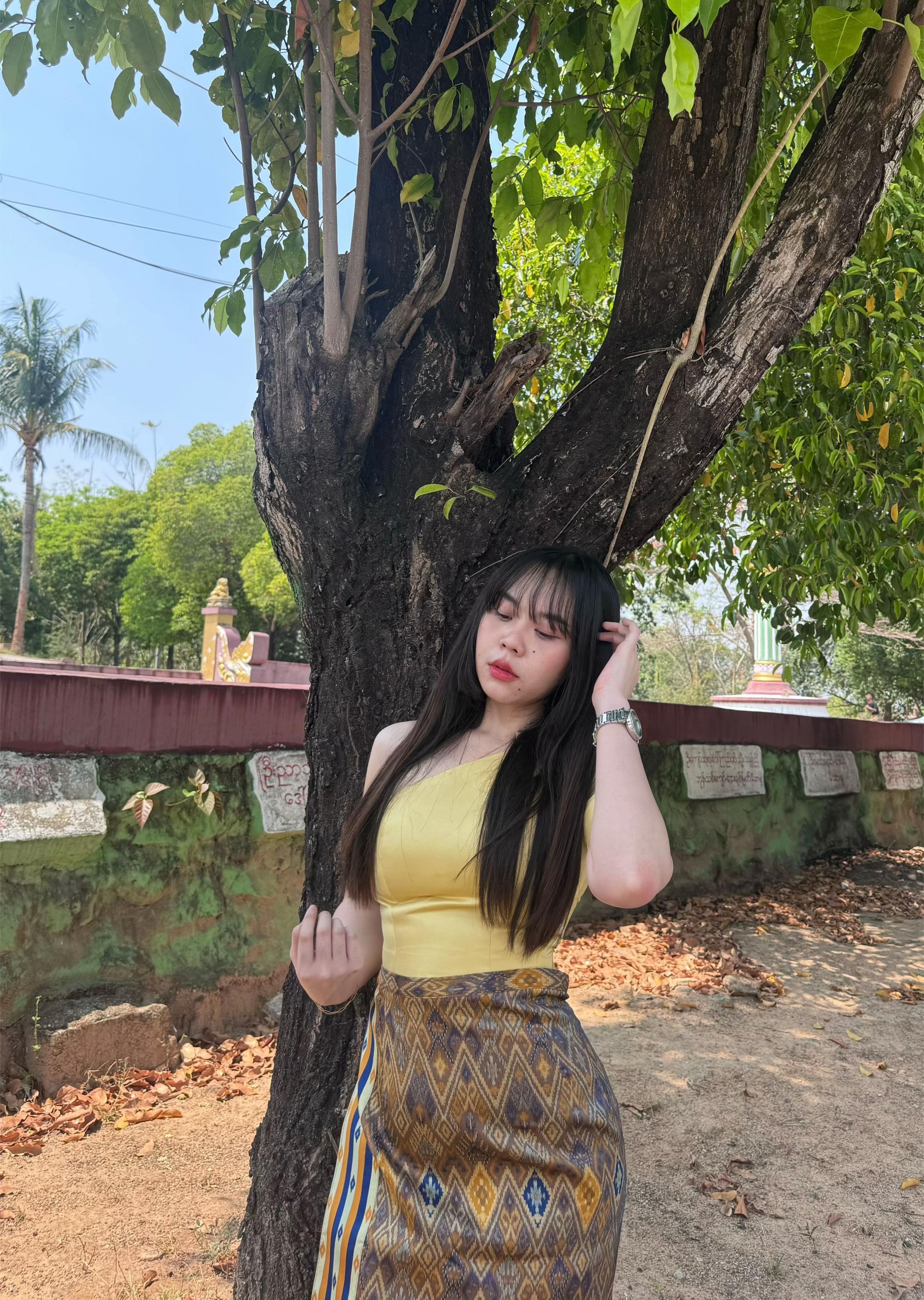 @Y 🎀