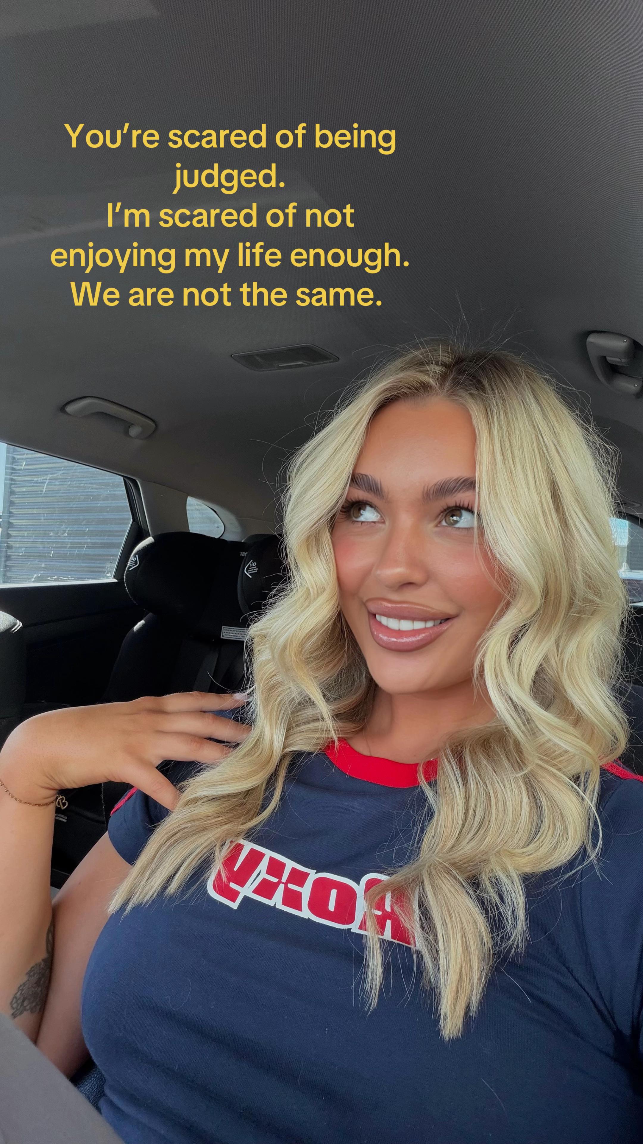 @Chloe Johnson 💌