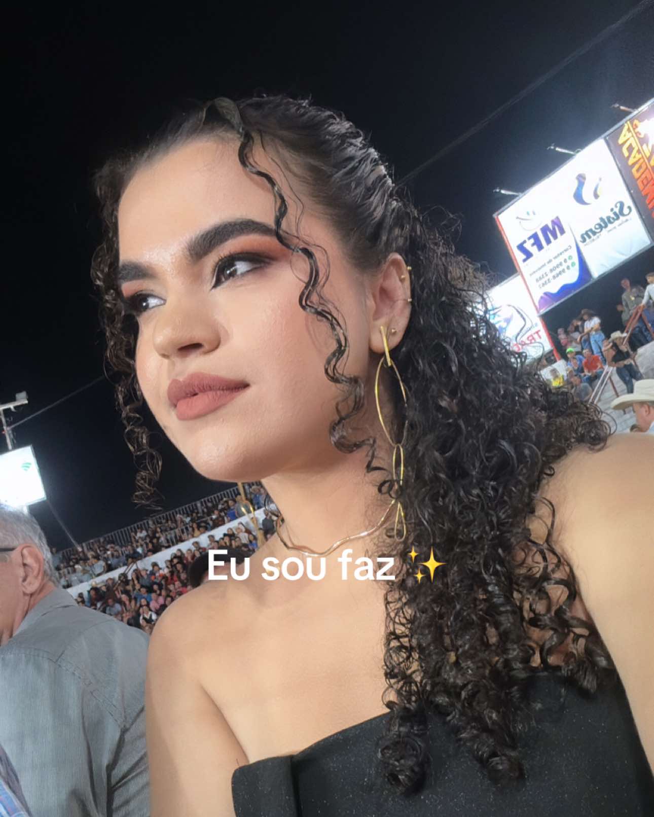 @danielly_buss