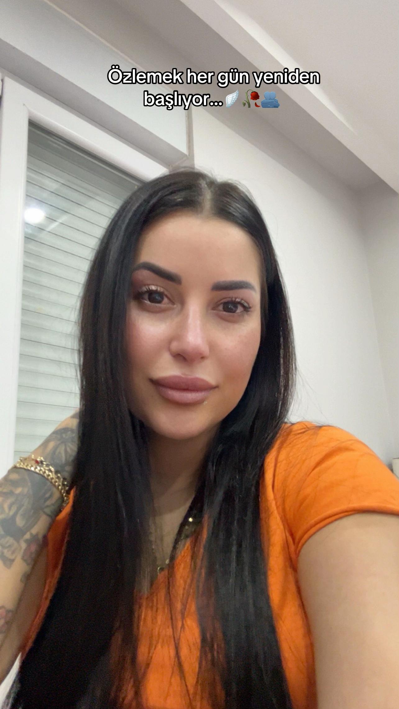 @Aysesoyturk