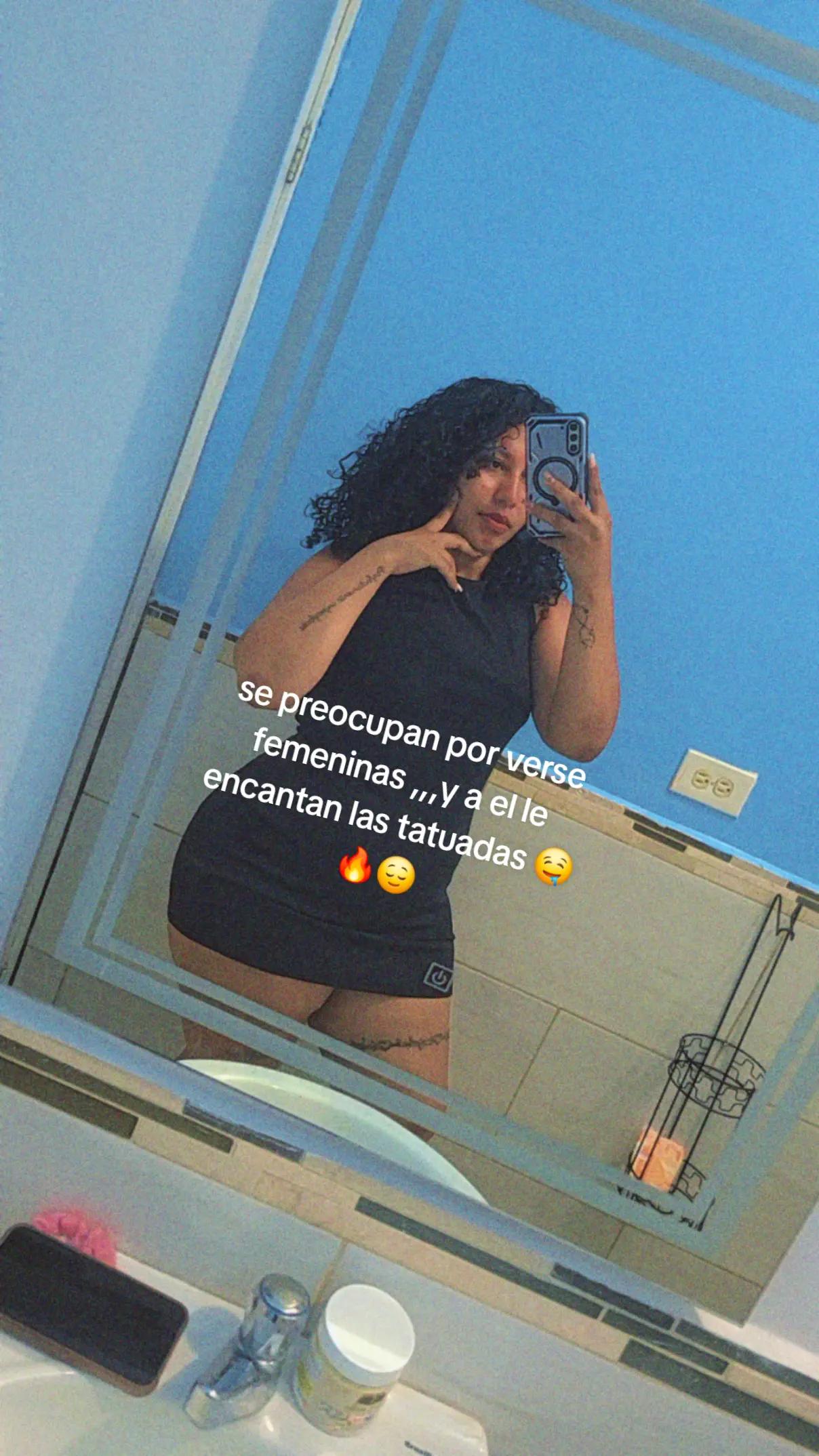 @Elizabeth Escobar🍒🍑🧃