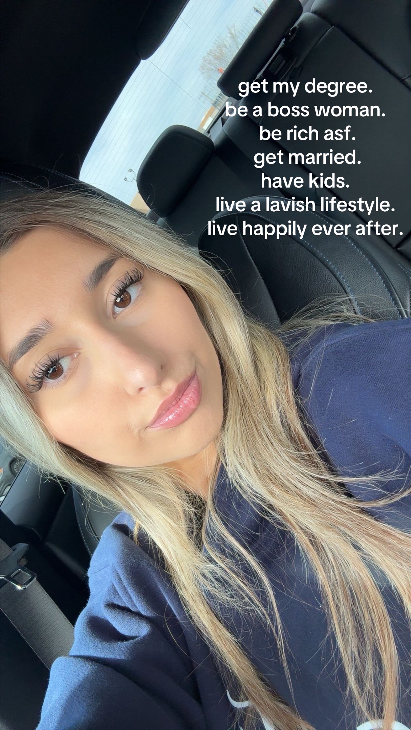 @lana 🩷