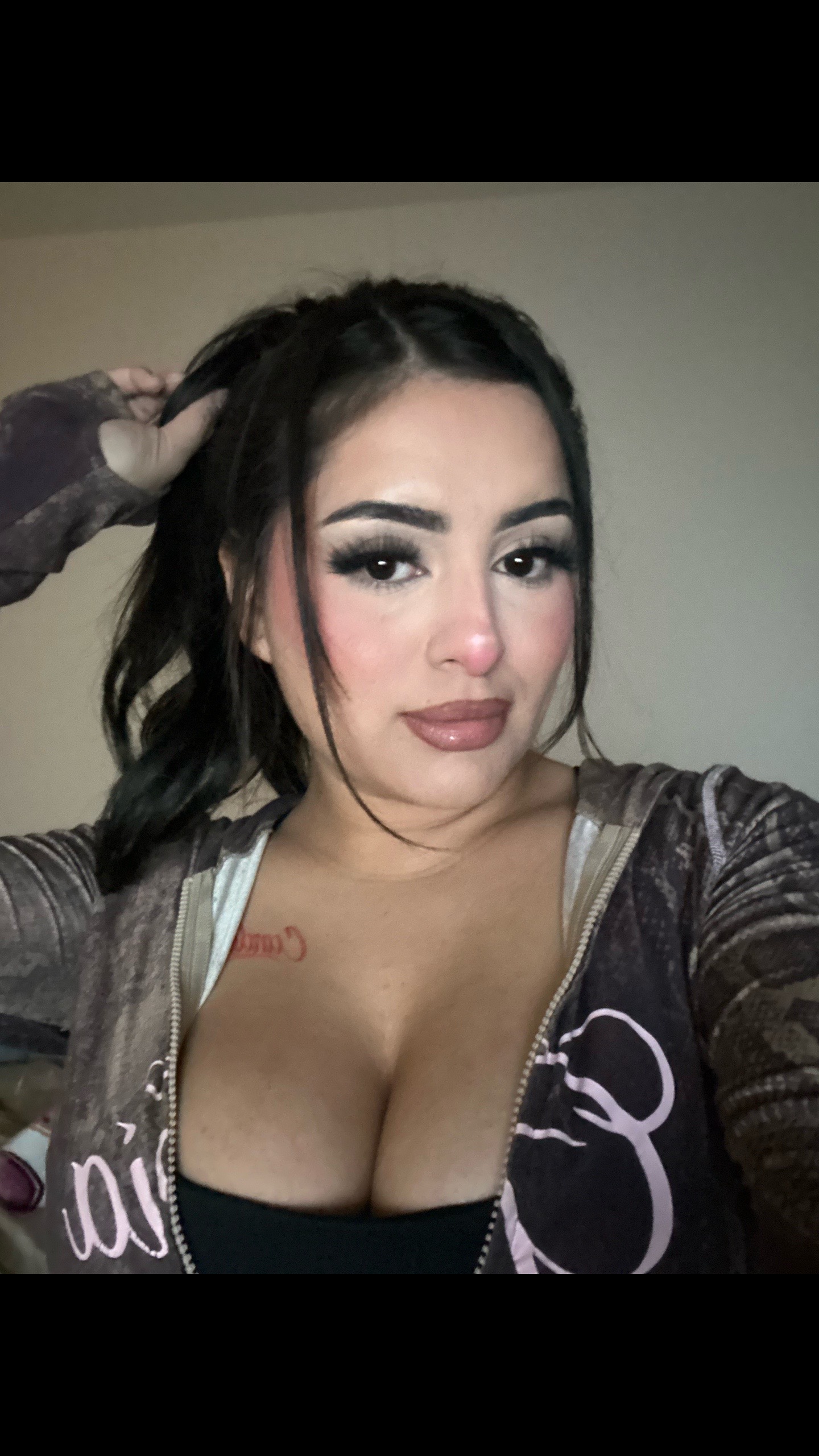 @honey.itsesmee