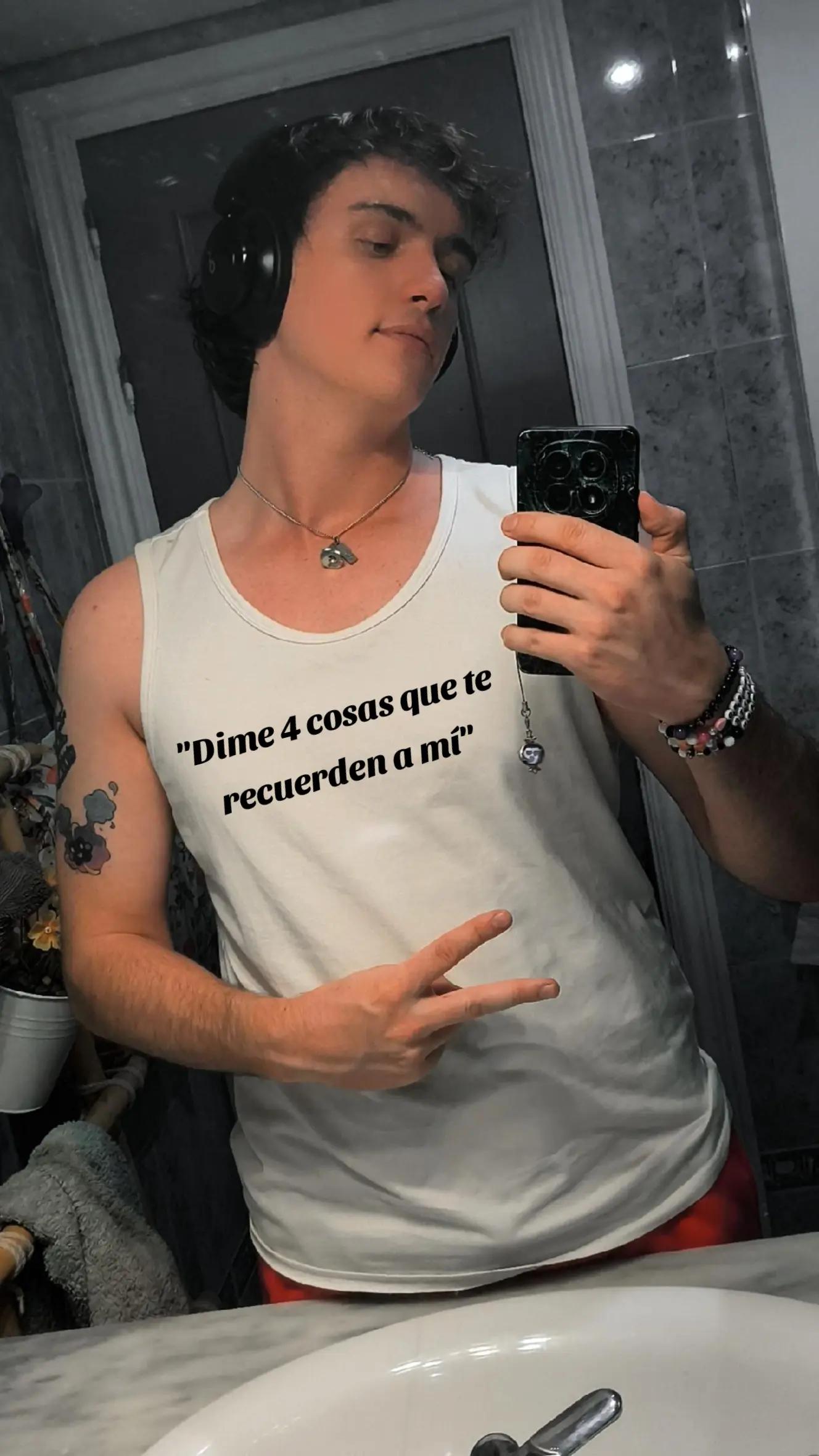 @Elio