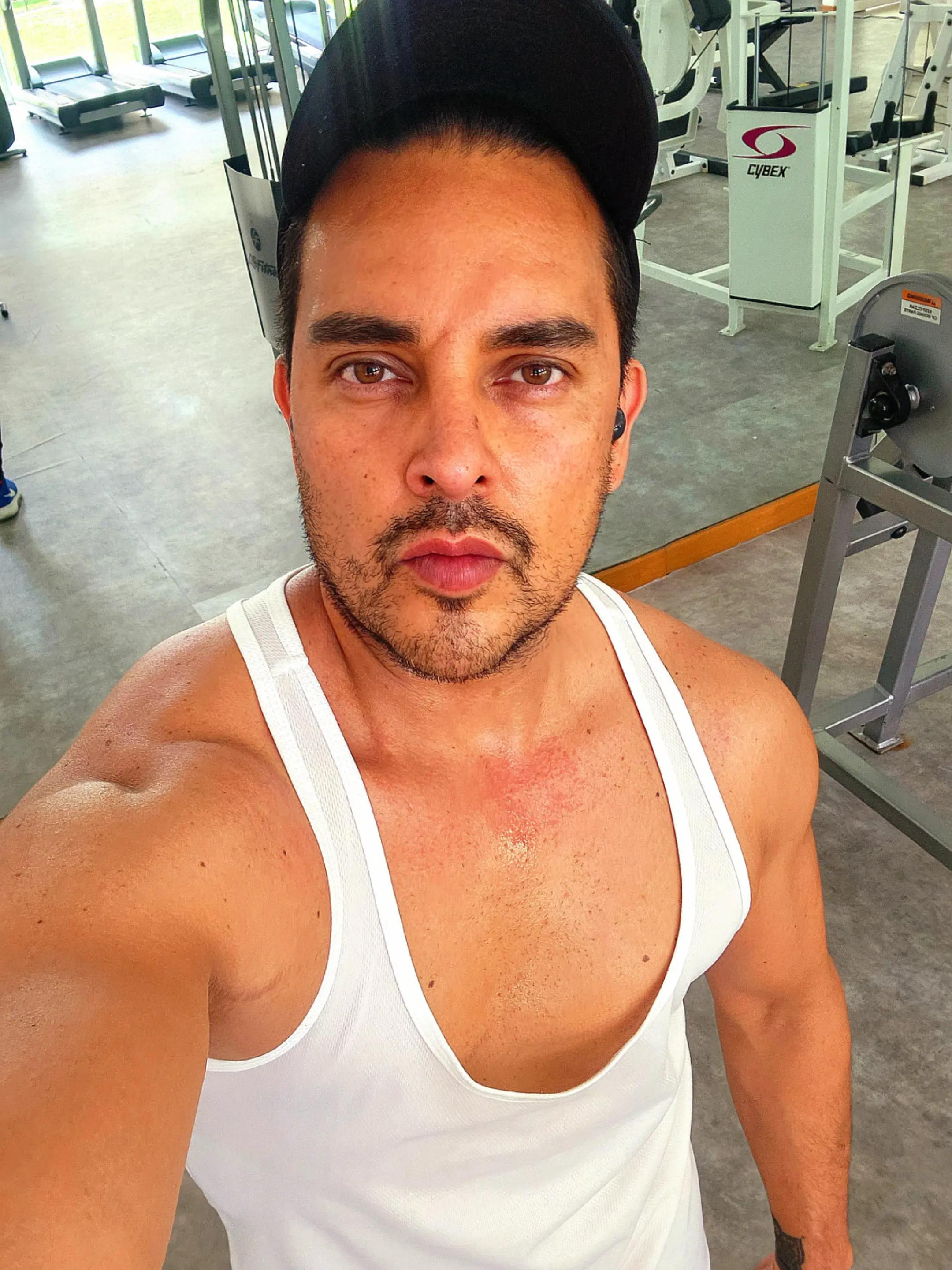 @Hugo Aceves