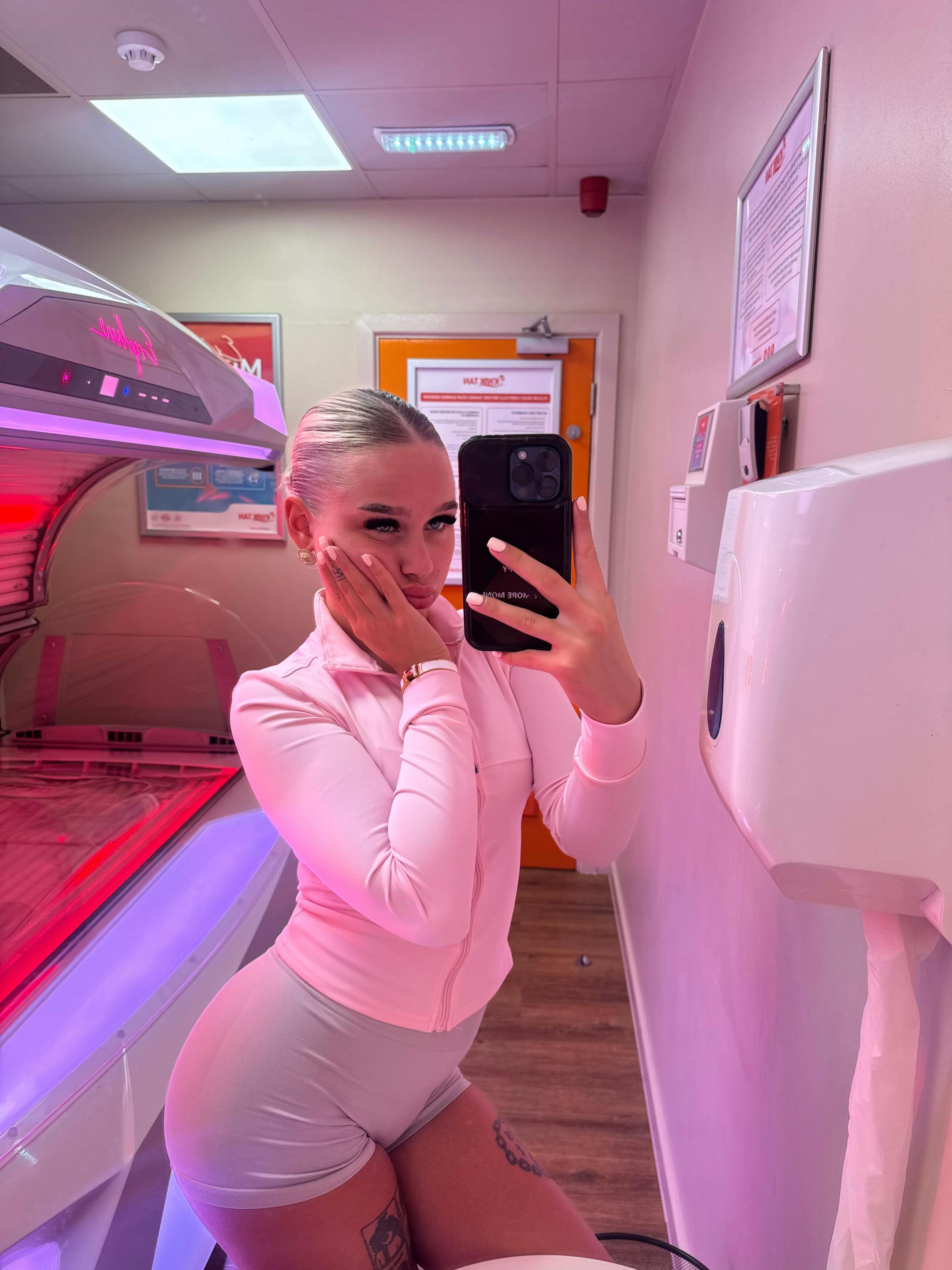 @daisseymourx