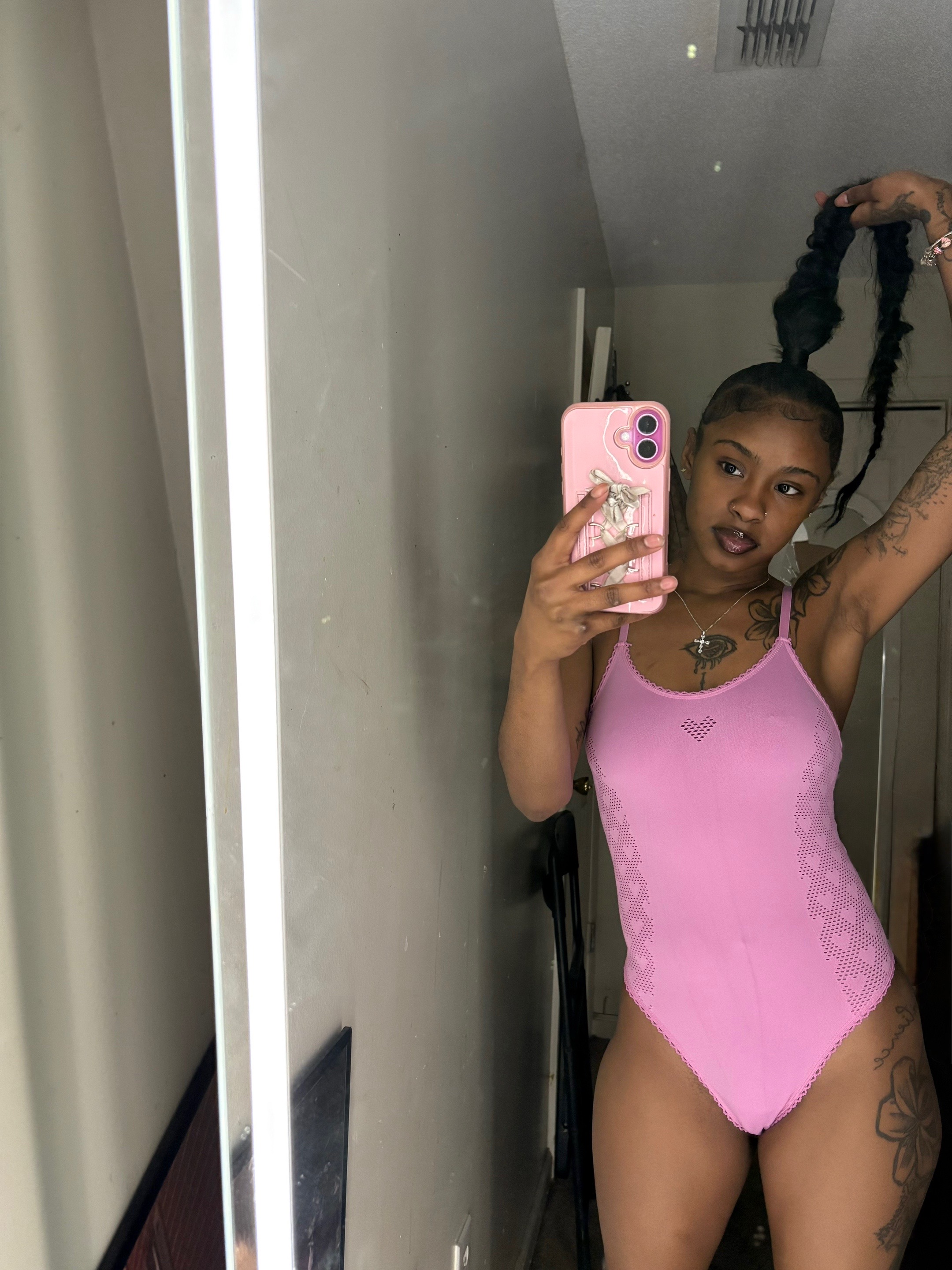 @taewayylilsister