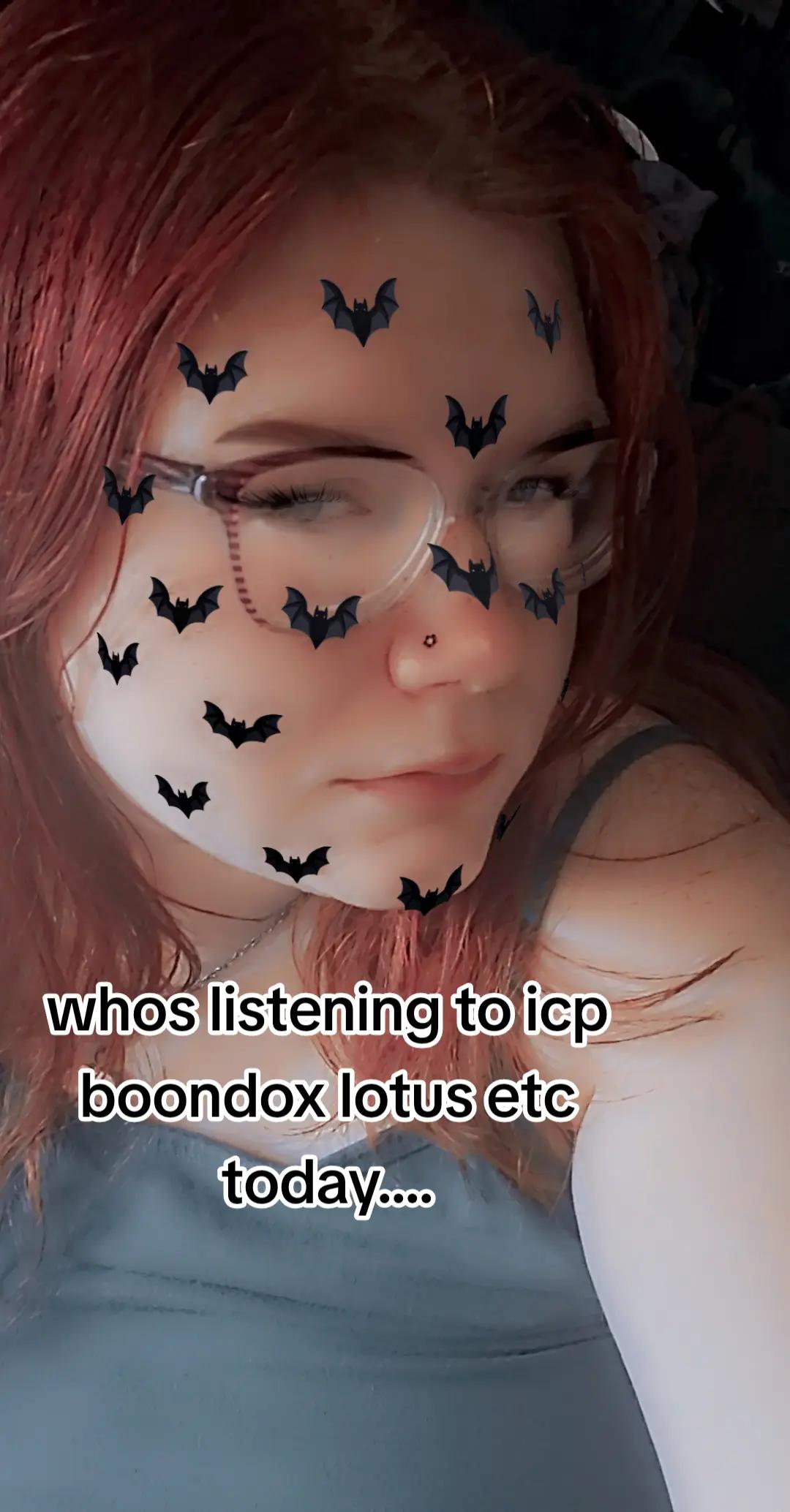 @Lilly Frost