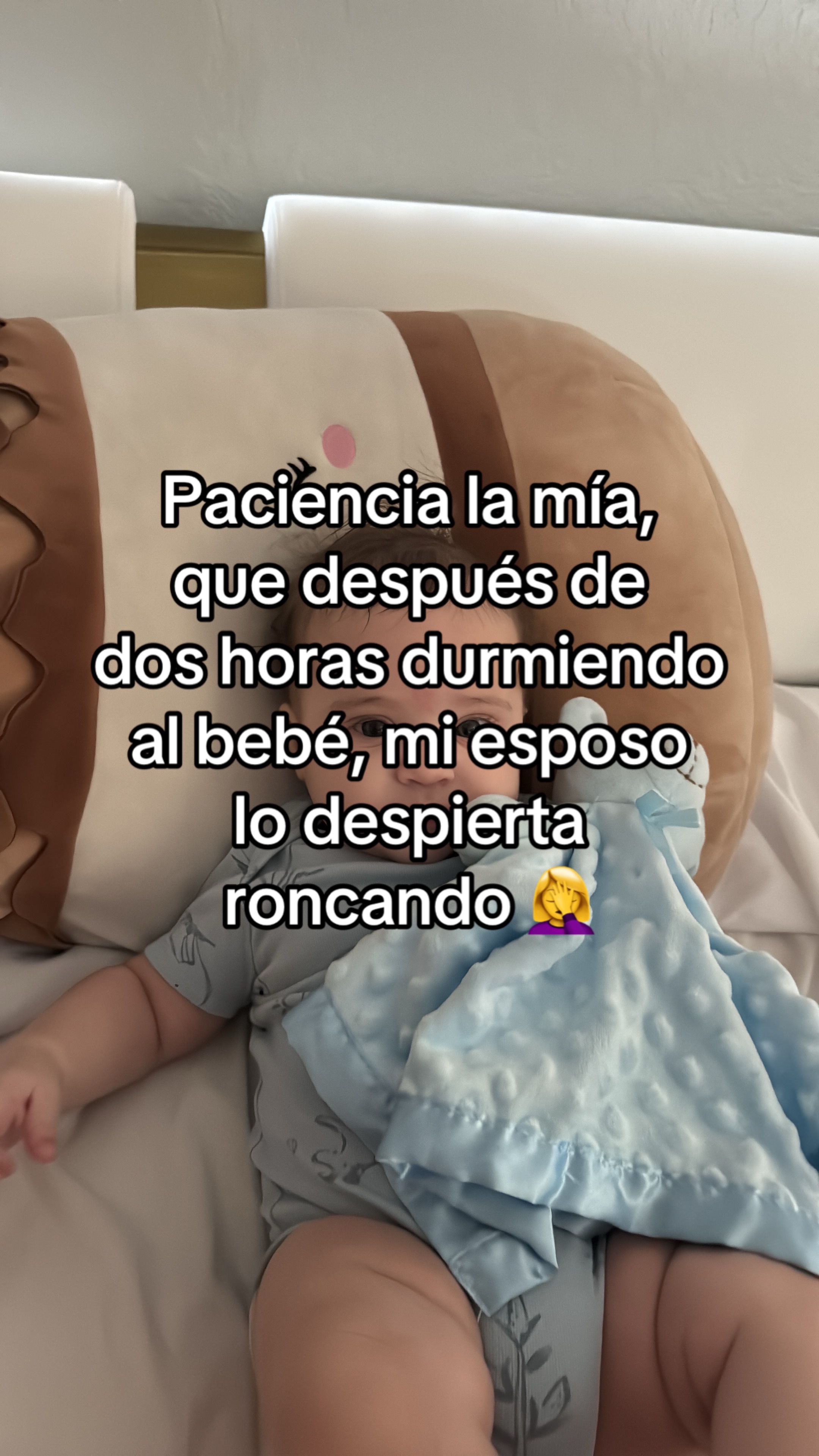 @Mamá de 3 👶👧👧