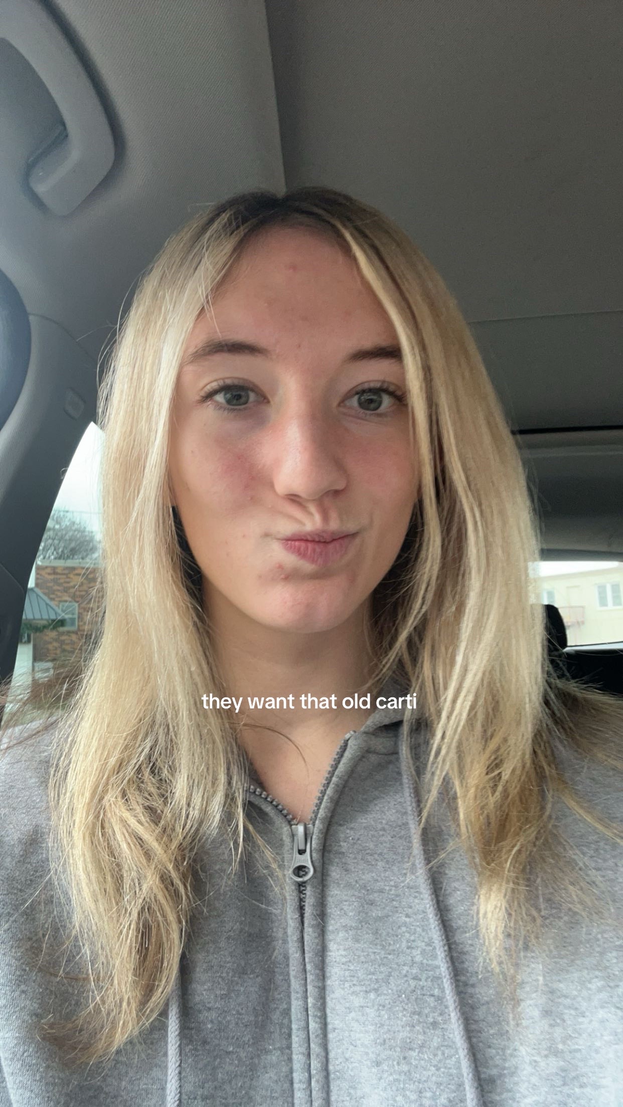 @AVERY HANSELMAN•FITNESS COACH