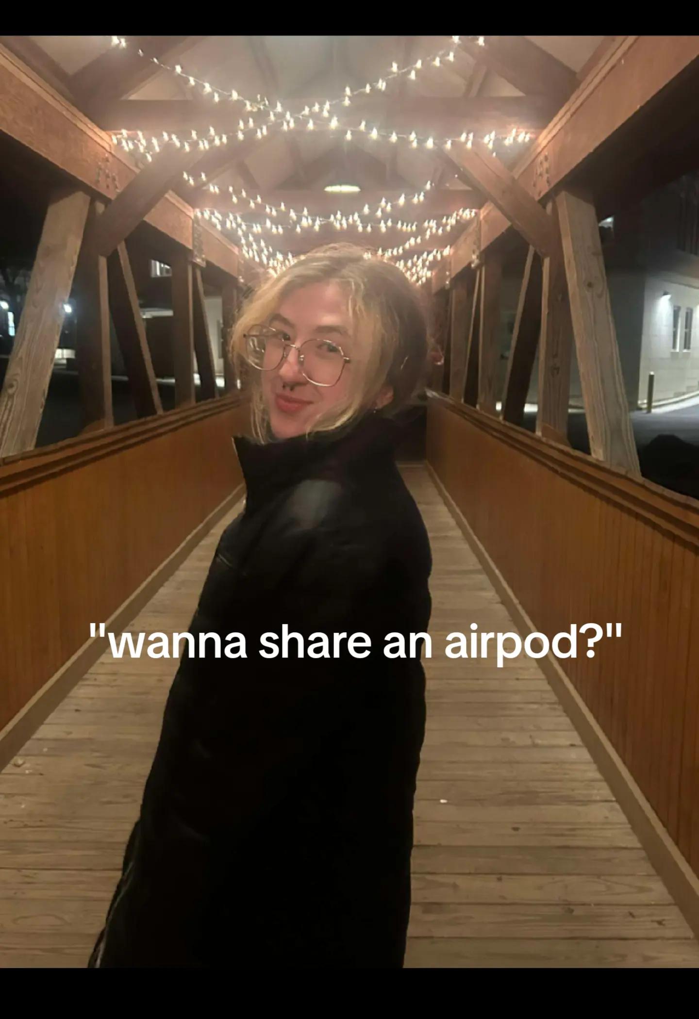 @Cc